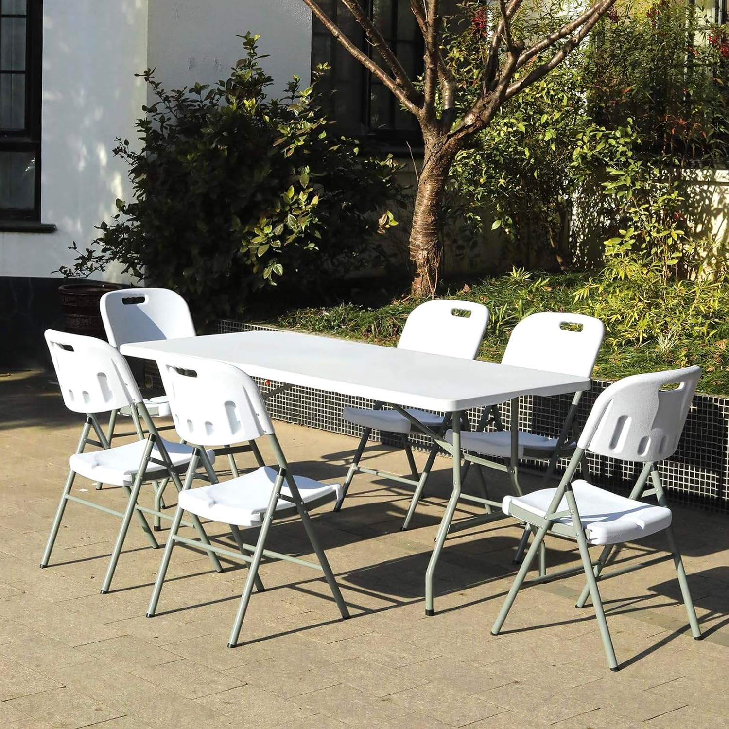 Avilia Tavolo Pieghevole Portatile salvaspazio | Tavolo richiudibile | Tavolo da campeggio con Sistema di Blocco di Sicurezza, Fino a 6 Persone - 180x70x74 cm (Bianco)