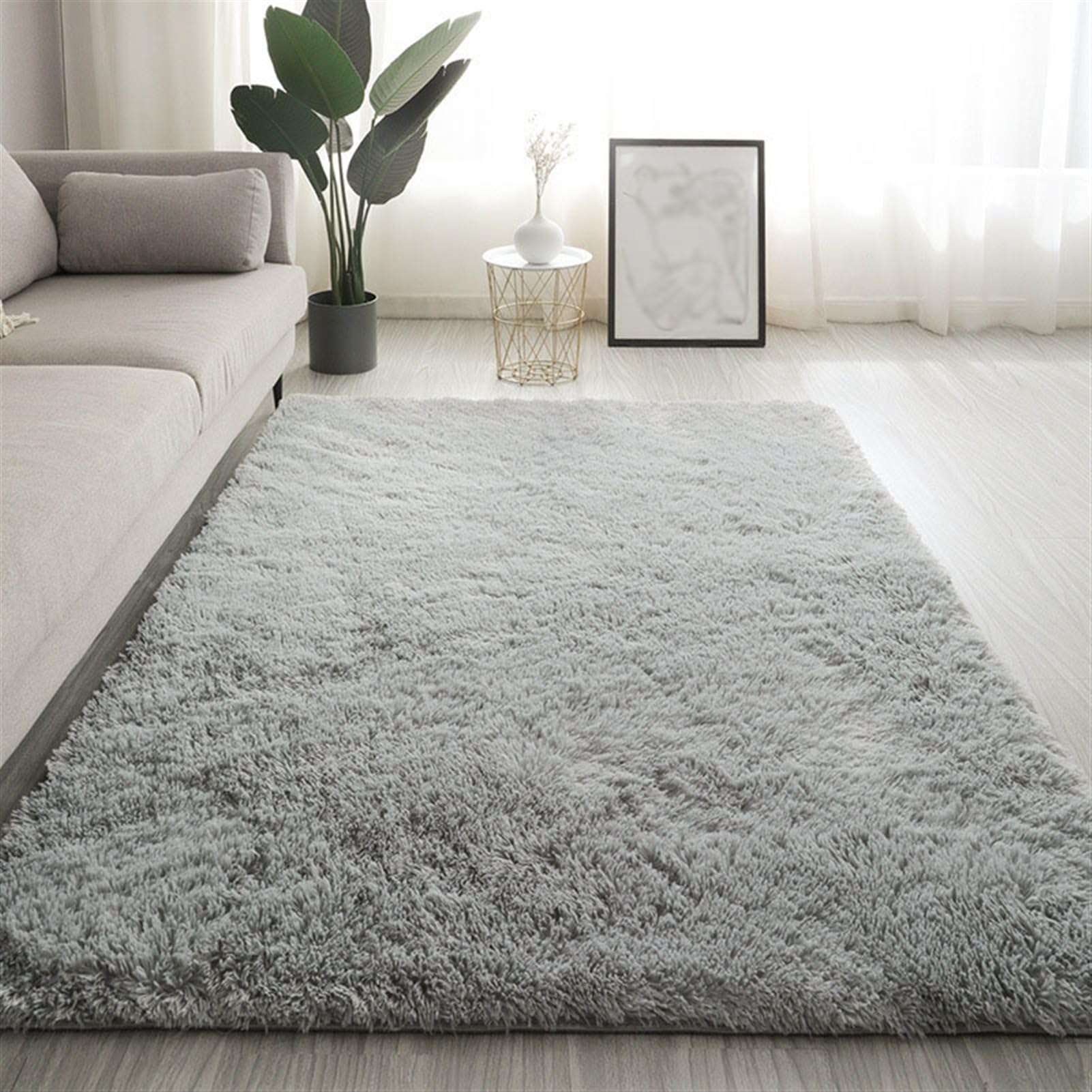 Tapis en peluche douce pour créer un coin lecture dans la chambre d'enfant