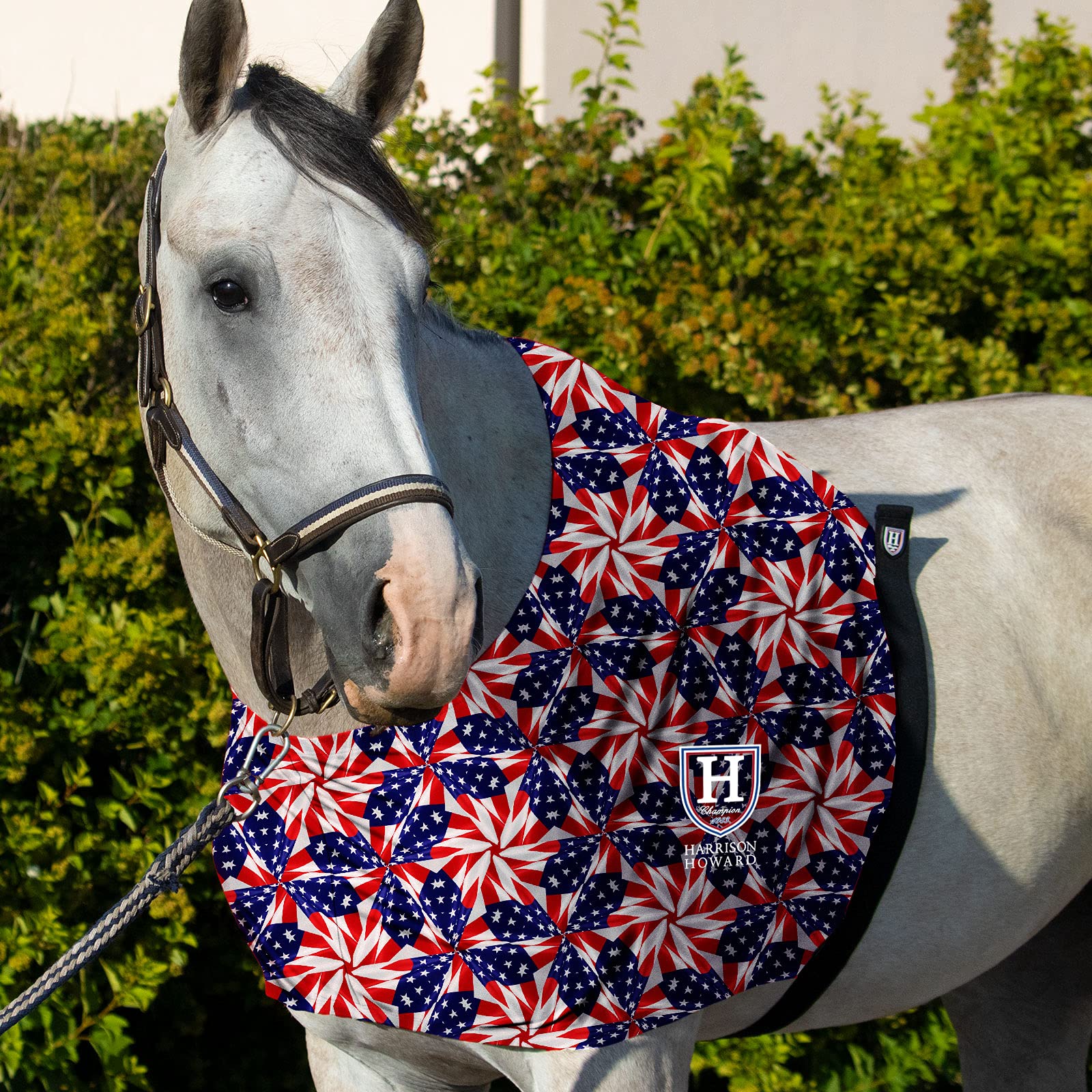 Harrison Howard Bavaglino elastico per cavallo, protezione per spalla, anti-sfregamento, per cavallo con bandiera americana, prisma L
