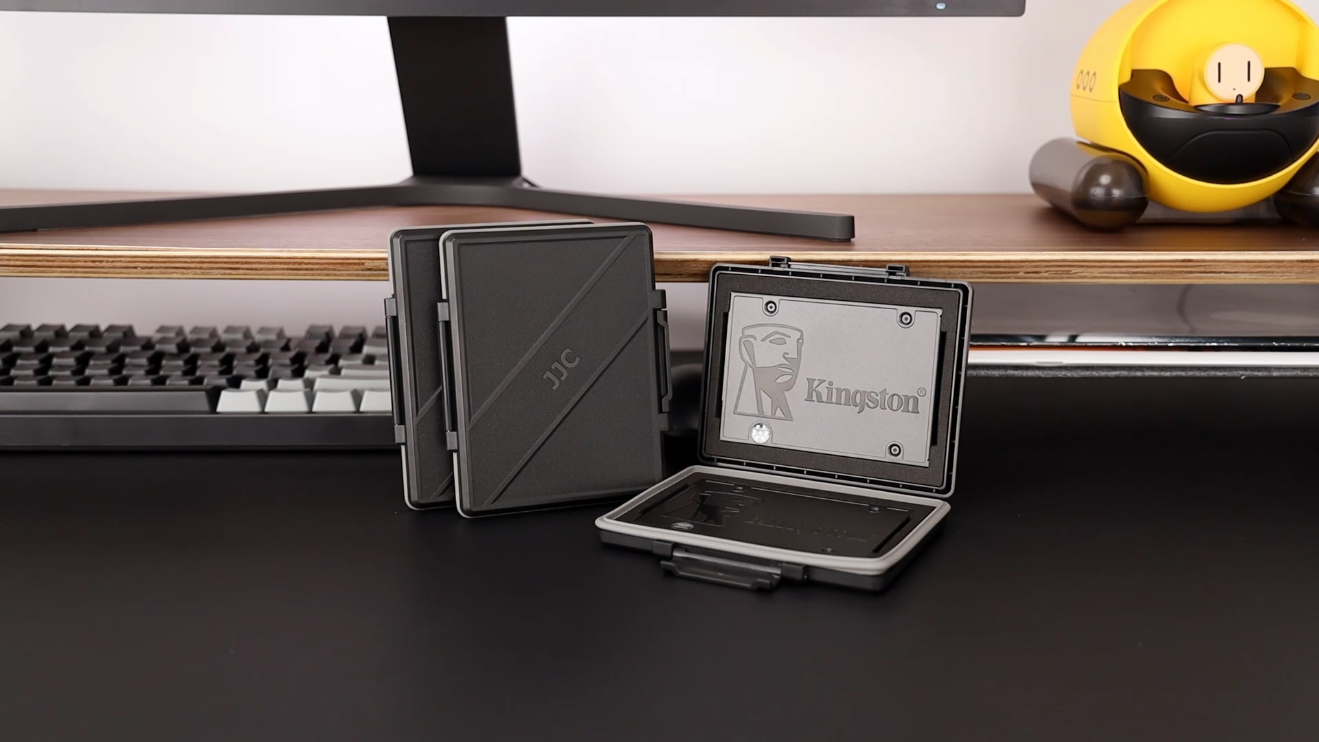 Amazon.com: 2 Slots Hard Drive Case for 2.5 inch SSD, Solid State