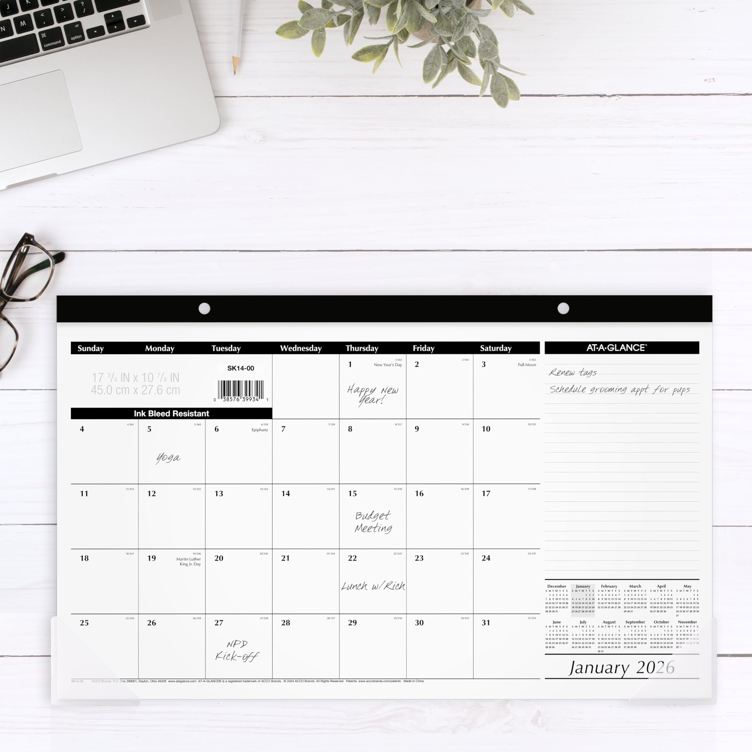 AT-A-GLANCE SK140026 Calendrier de bureau mensuel compact 45,09 x 27,9 cm