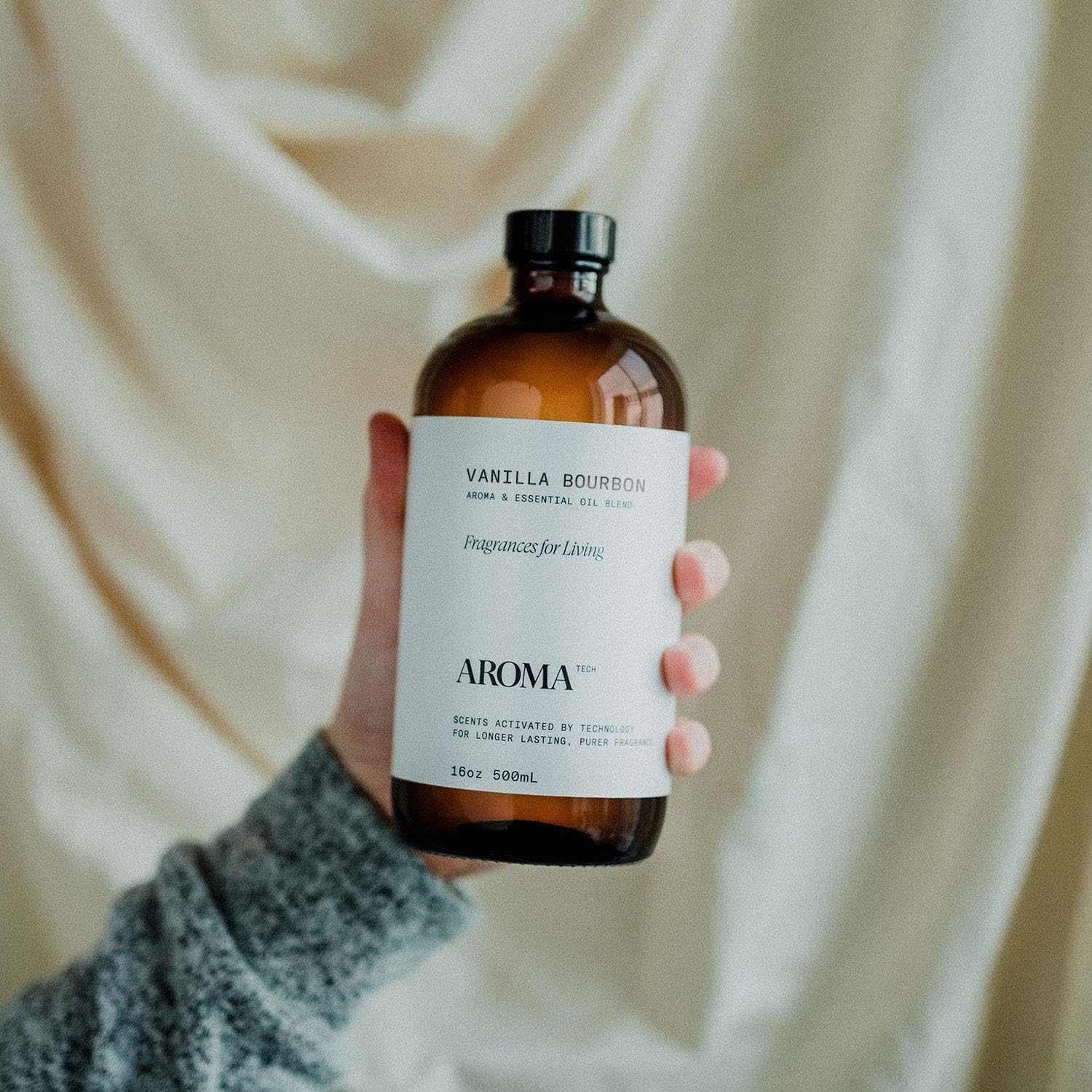 AromaTech Vanilla Bourbon Aroma Essential Oil Blend: Luxury Hotel Inspired Aromatherapy with Vanilla Bean, Bourbon & Oak Barrel for Ultrasonic Diffusers & Nebulizers (16 Fl Oz (Pack of 1))
