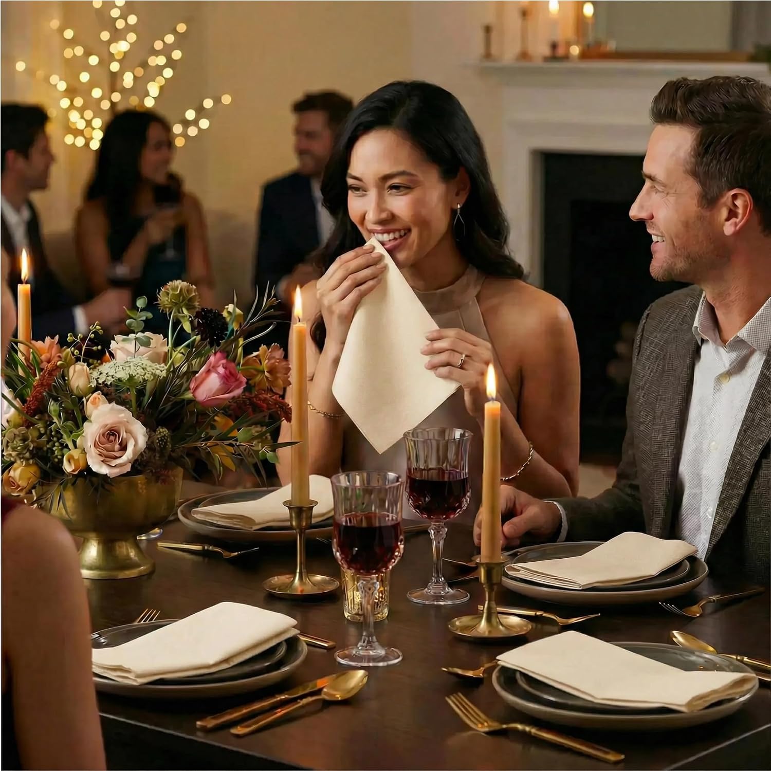 AMERICAN HOMESTEAD Paper Napkins - Ivory Disposable Linen-Like Dinner Napkins - Restaurant-Quality Table Serviettes for Weddings, Parties, and Events - 15.75" x 15.75" - 50 Count