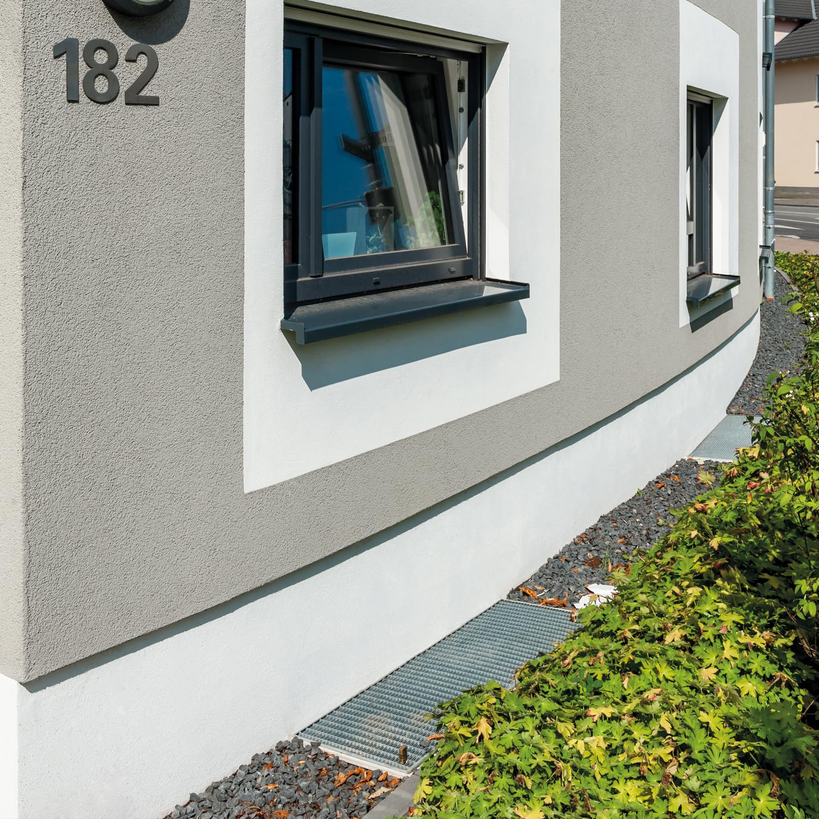multiSockel Base 520 25kg – Haftbrücke, Klebe- & Armierungsmörtel für Sockelbereich | Hoch vergüteter Putzmörtel für Beton, Bitumen & Dämmplatten | Wasserabweisend & faserverstärkt (1)