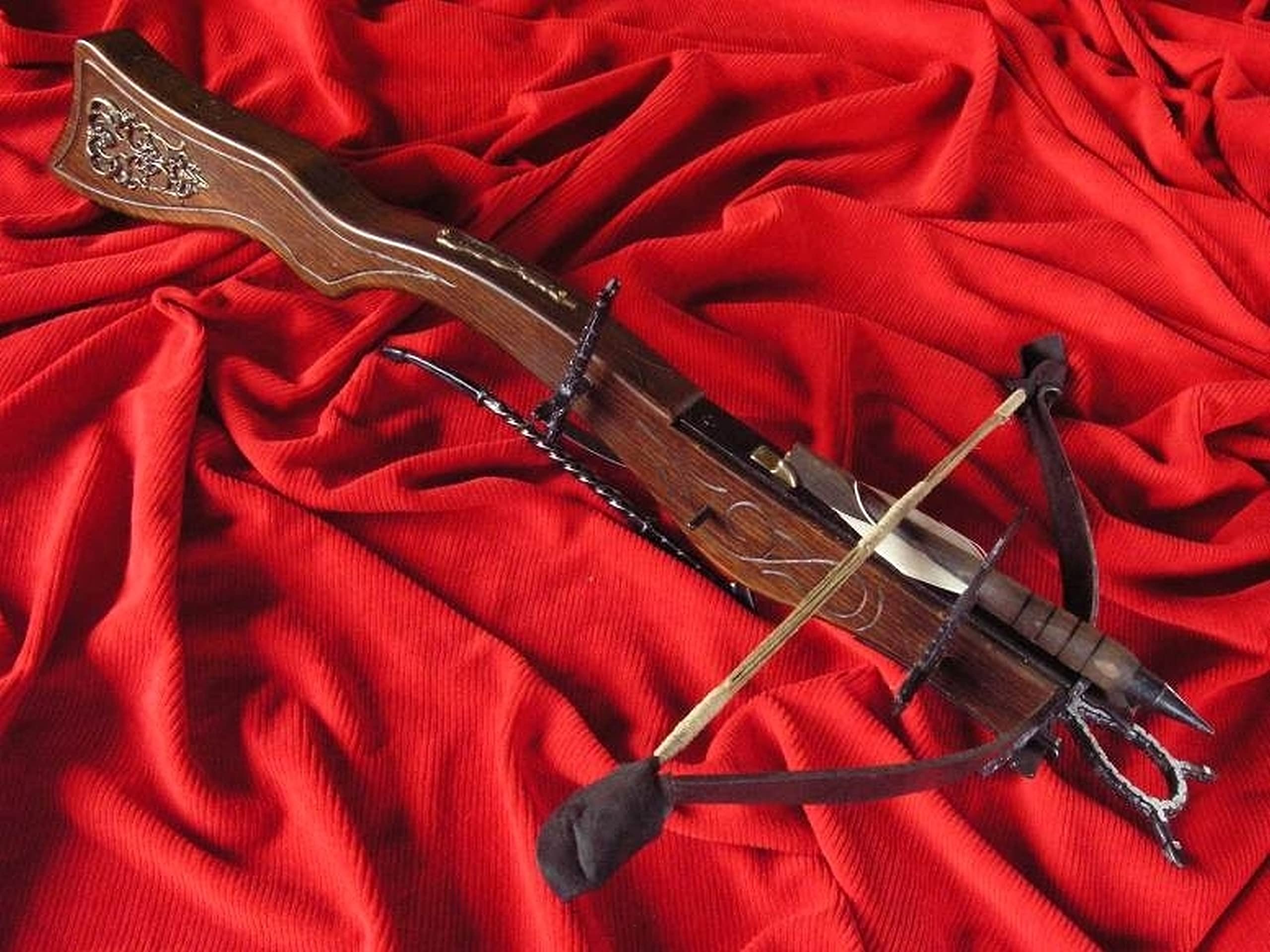 Holzarmbrust XV Jahrhundert 53 cm AG24.01 Mittelalterliche Armbrust für historische Rekonstruktion für einen Sammler oder als Geschenk Feuert Nicht.