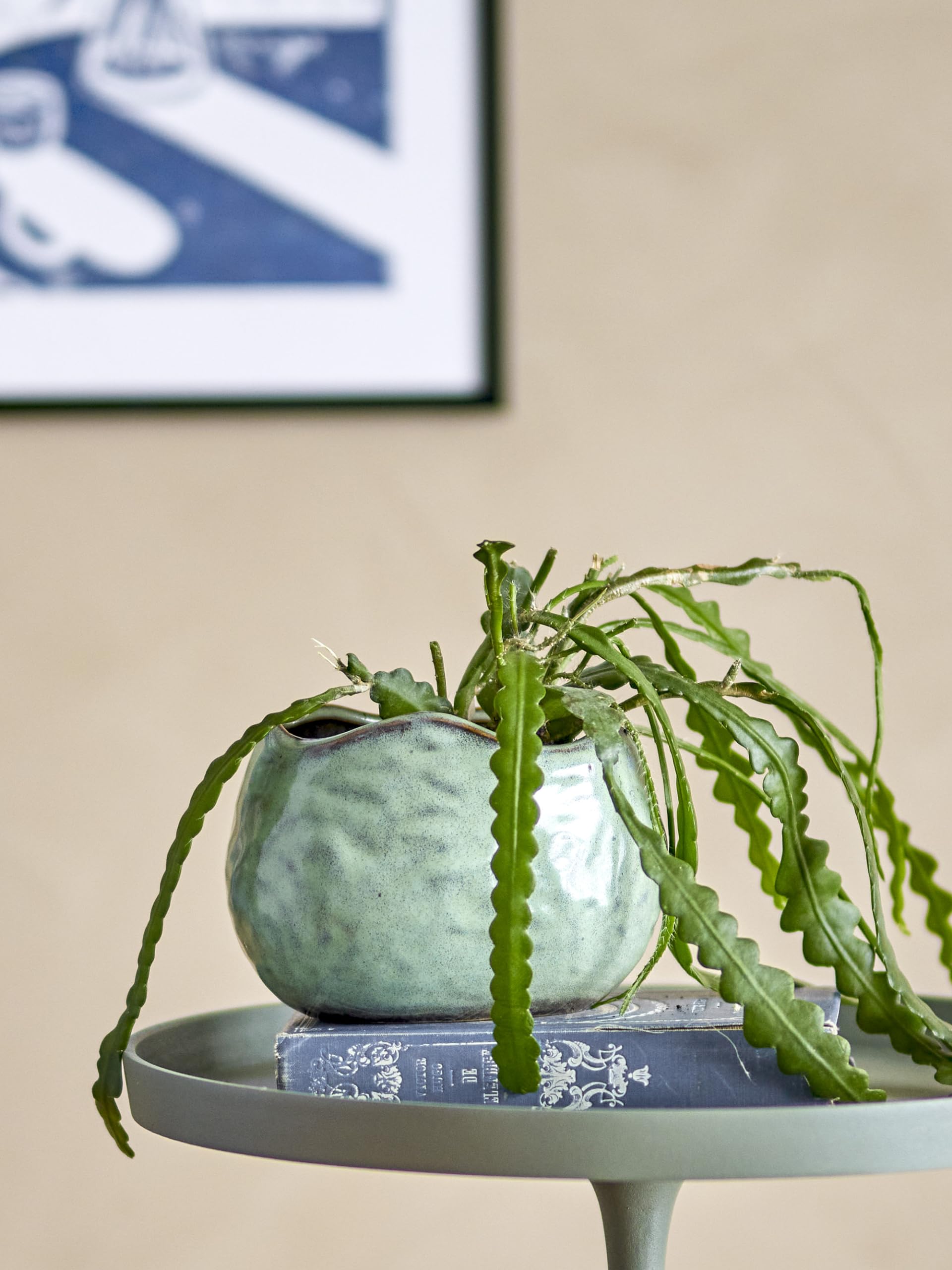 Bloomingville Green Stoneware Flowerpot, Part of the Pennie Collection, Organic Shaped Pot with Shiny Glaze - Image 3