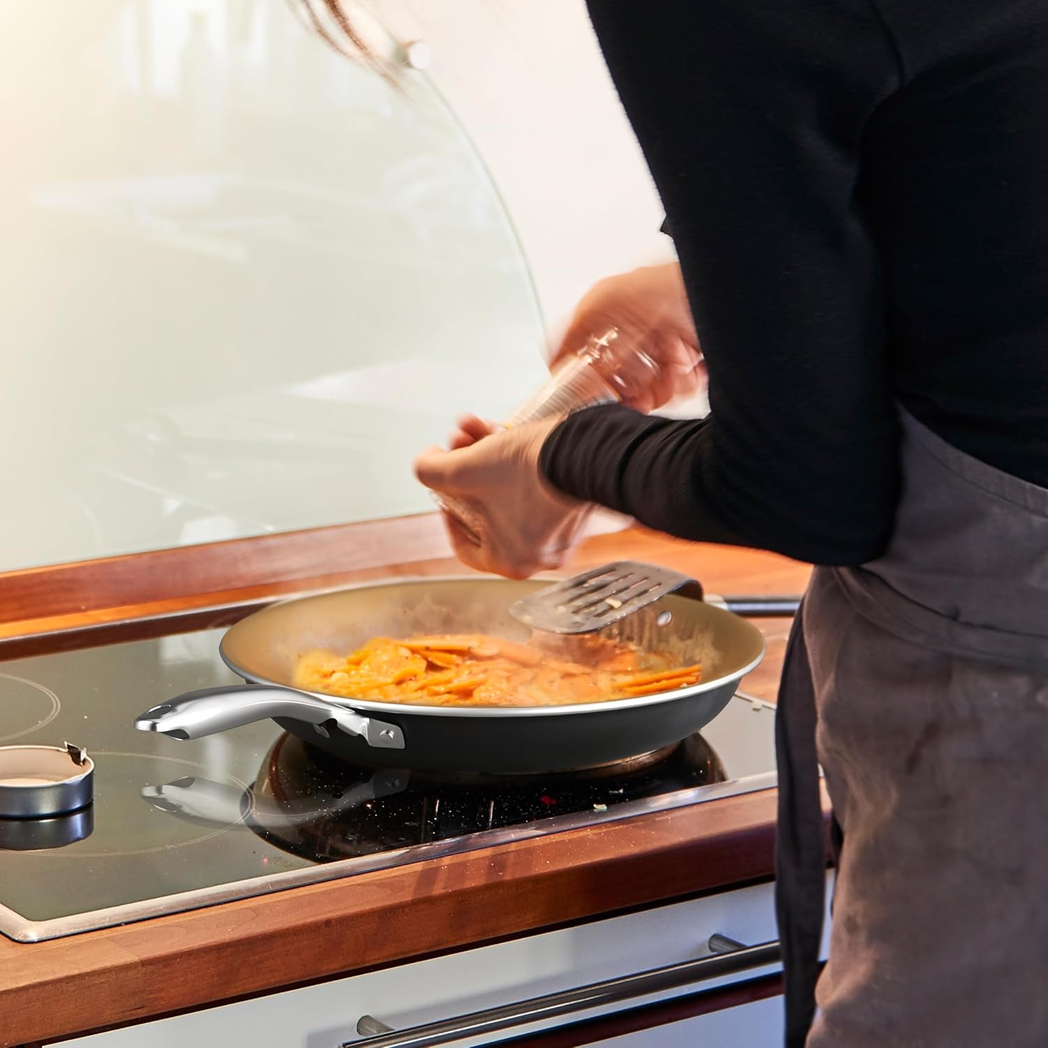 Cooking with a Copper Pan