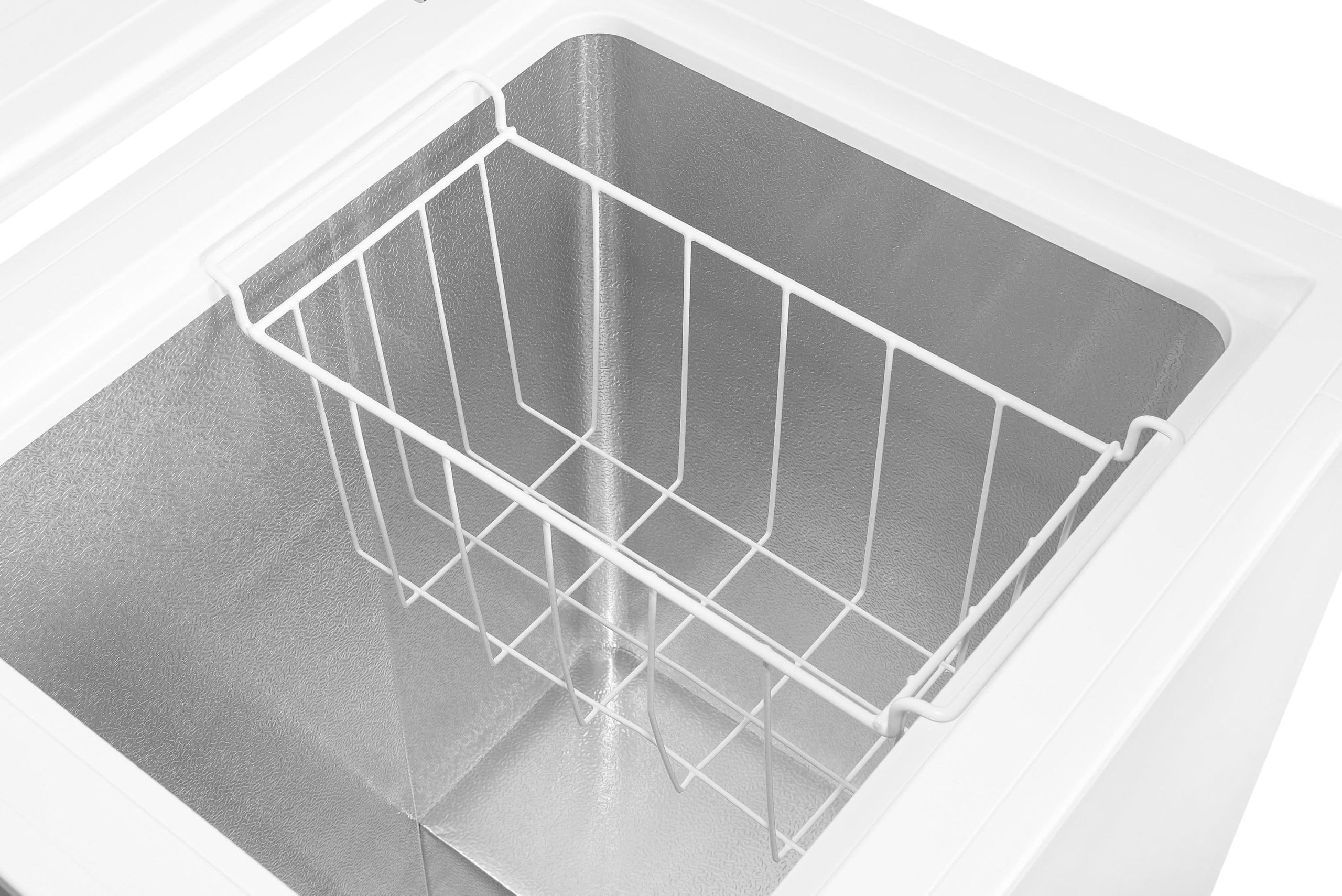 Exquisit® Congelador Horizontal 95L Blanco Clase E 4 Estrellas | 1 cesto, control manual, salida de agua para descongelar, pies regulables, tirador externo y medidas 85,4 x 54,6 x 47,9 cm