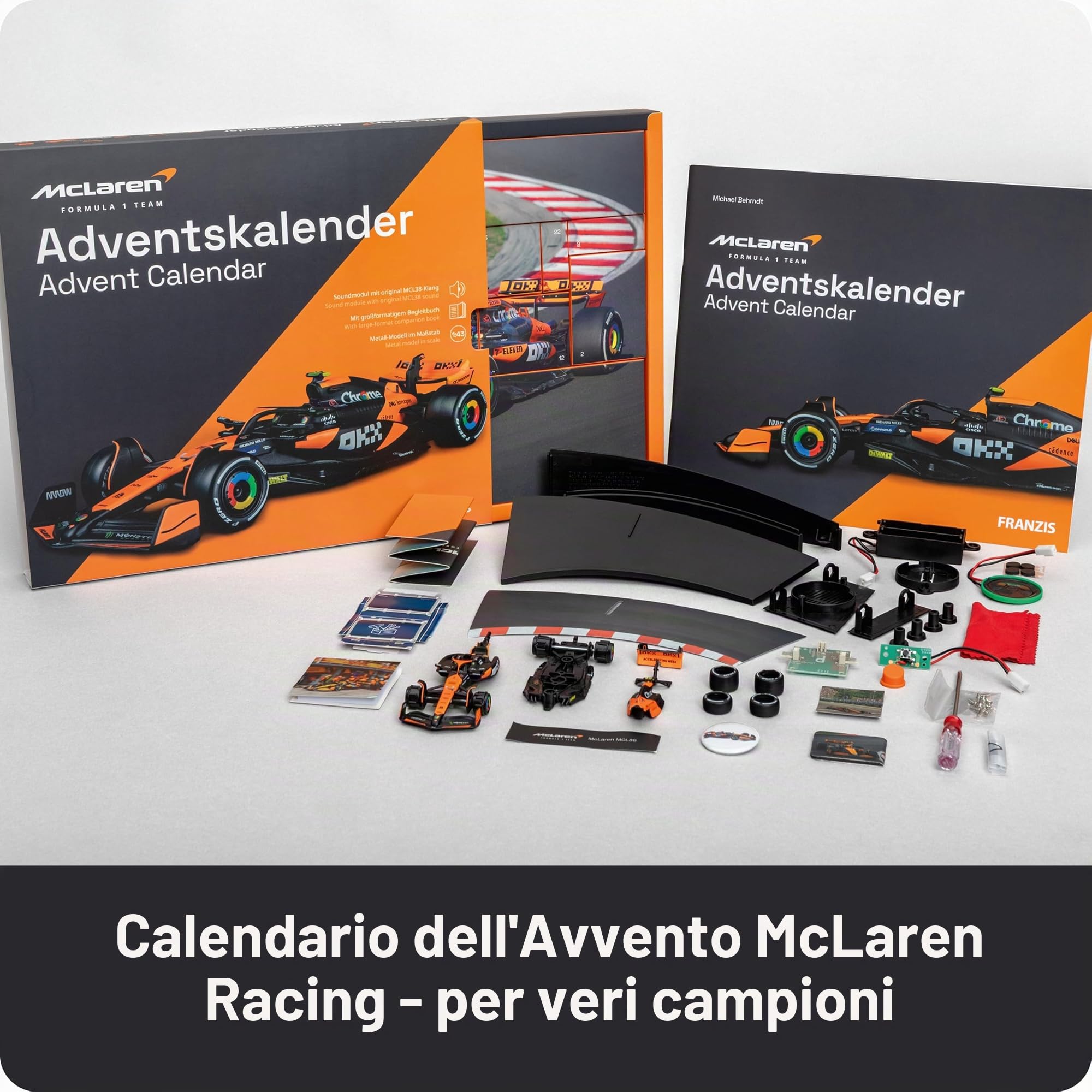 FRANZIS McLaren Racing 67391 - Calendario dell'Avvento 2025, modello in scala 1:43, con modulo audio e libro di accompagnamento da 52 pagine