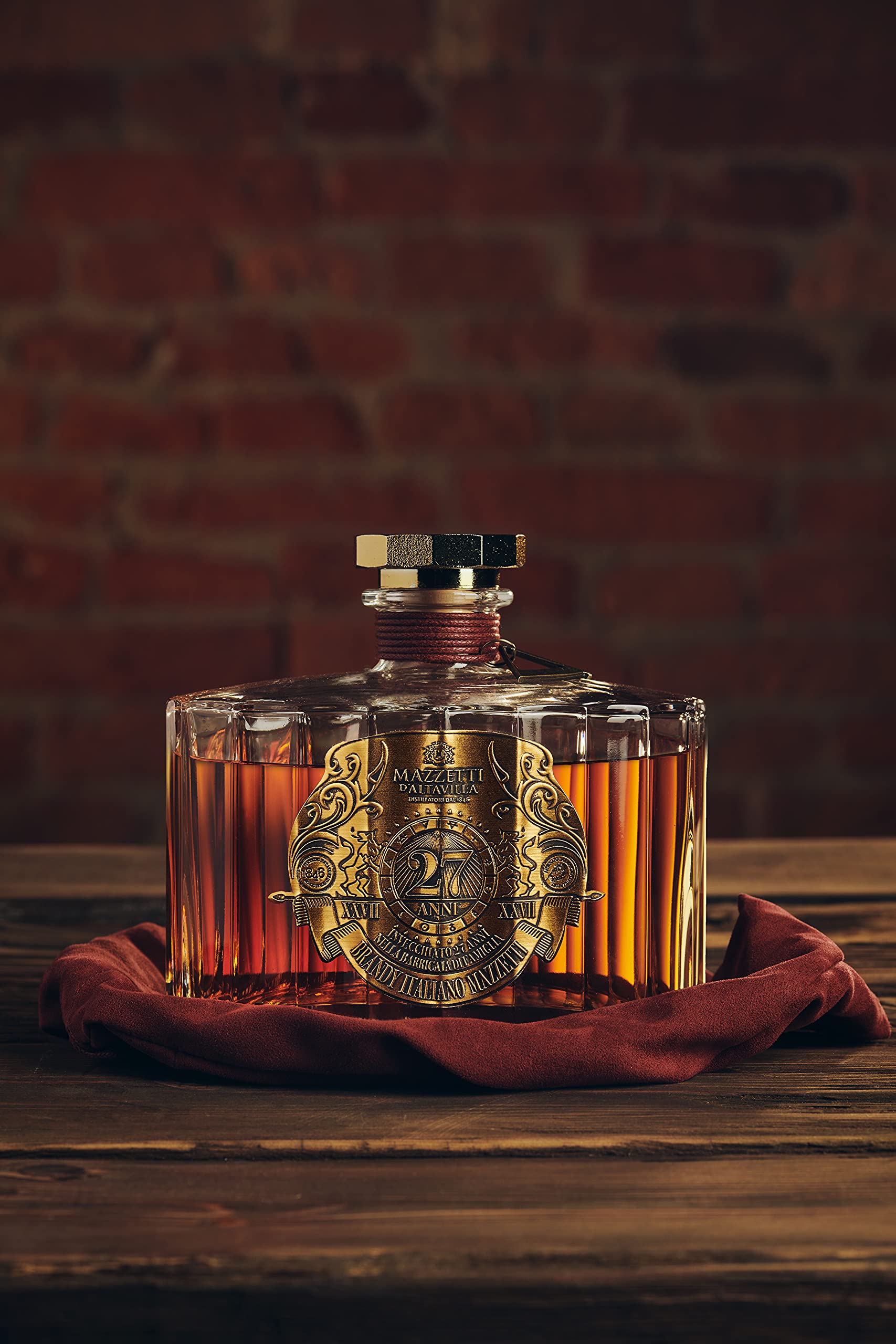 BRANDY ITALIANO MAZZETTI 27 ANNI IN CASSETTA LEGNO 43° 70 cl