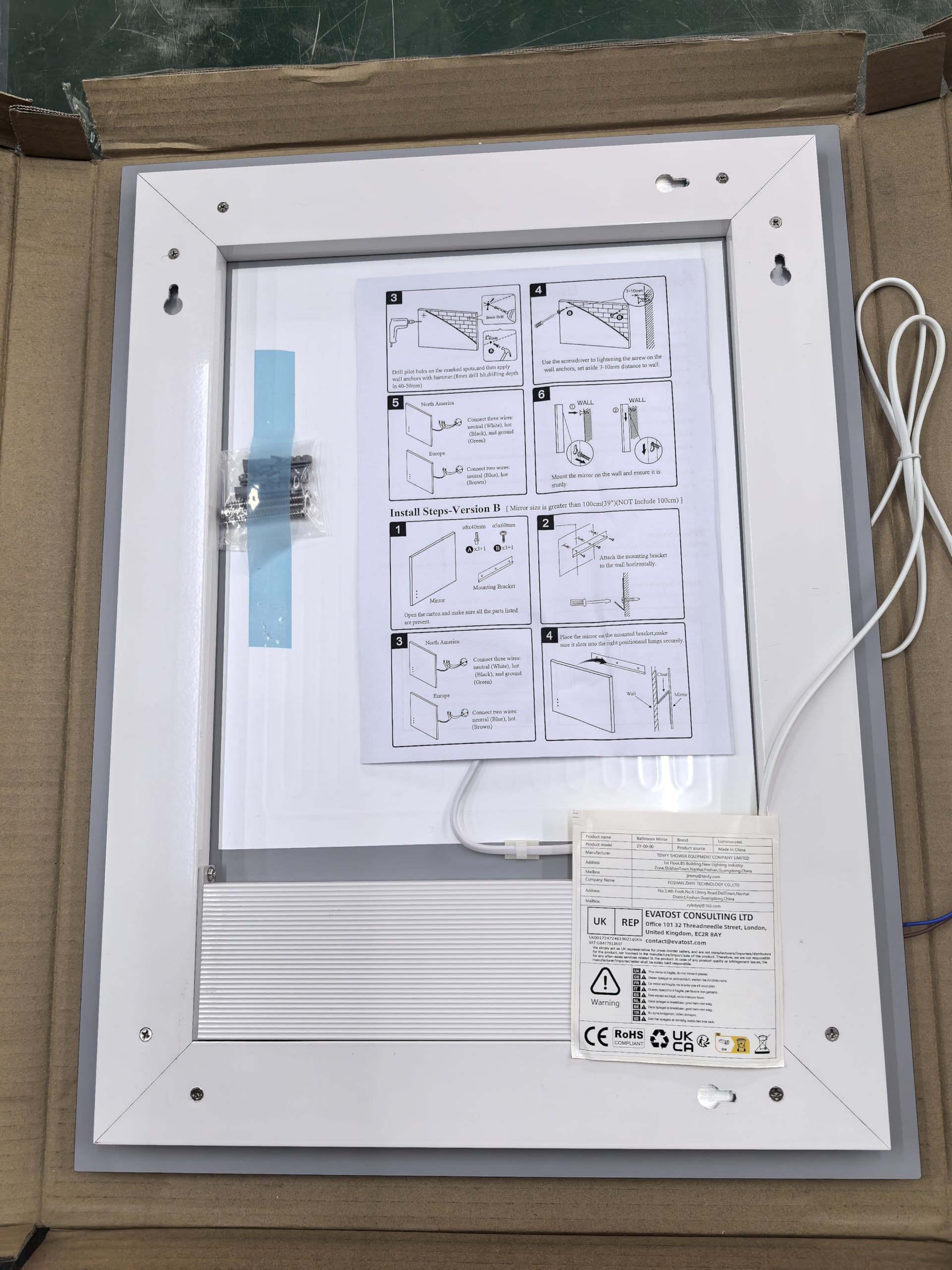 Specchio da bagno con illuminazione, rettangolare, 60 x 100 cm, specchio da parete a LED, 3 colori di luce, dimmerabile, con touch, anti-appannamento, CRI90+, vetro temperato