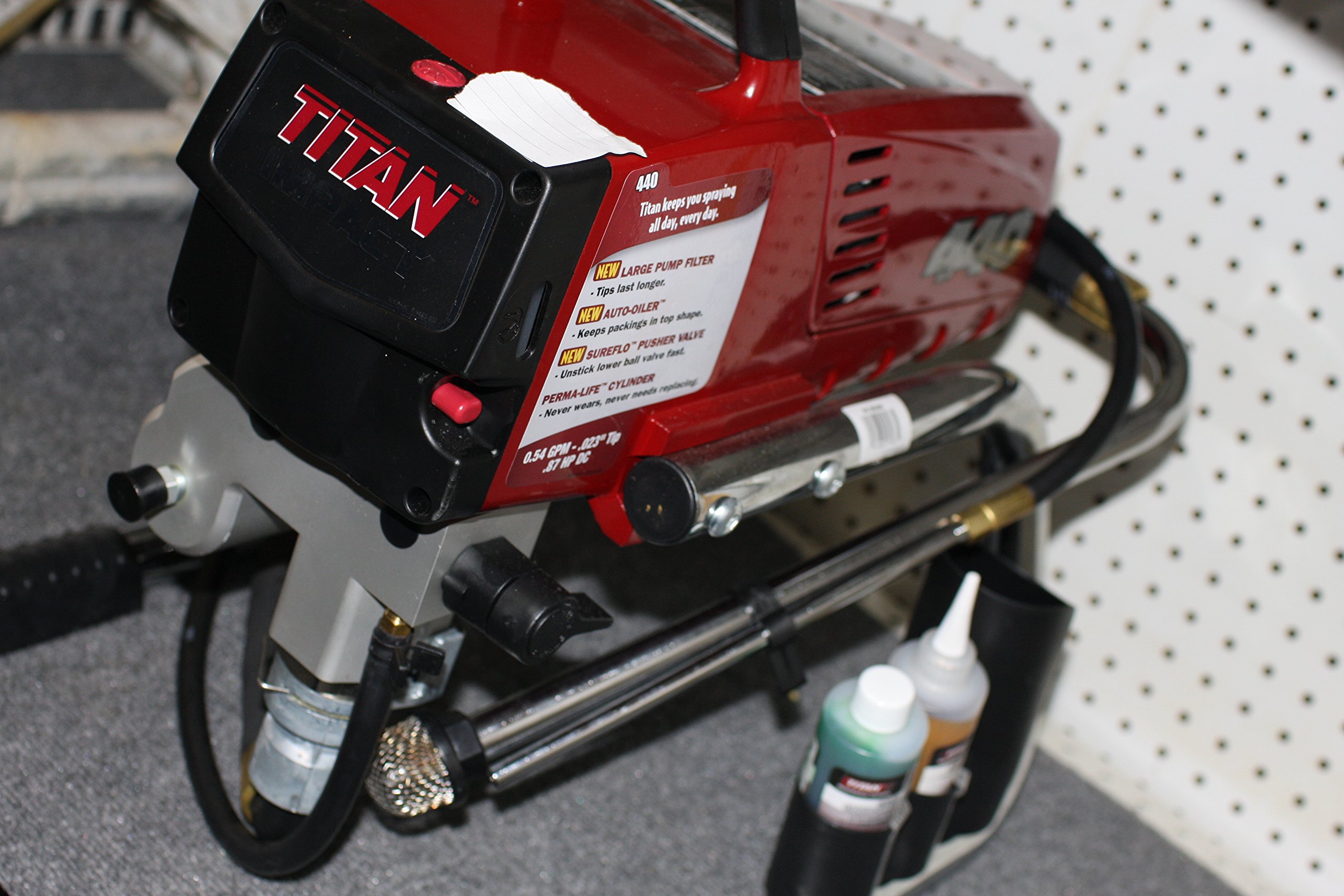 Wagner Spray TECH 805000 Titan 440 Skid Frame Corded Piston Pump Paint