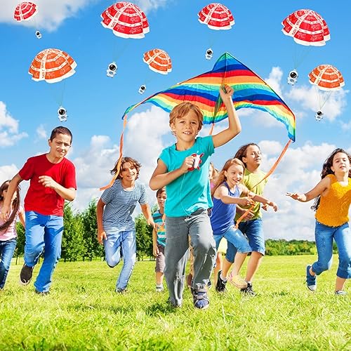 Vista 6 de Jerify 48 juegos de mini paracaidistas astronautas con paracaídas de juguete para niños a granel, regalos de fiesta de astronautas espaciales, cesta