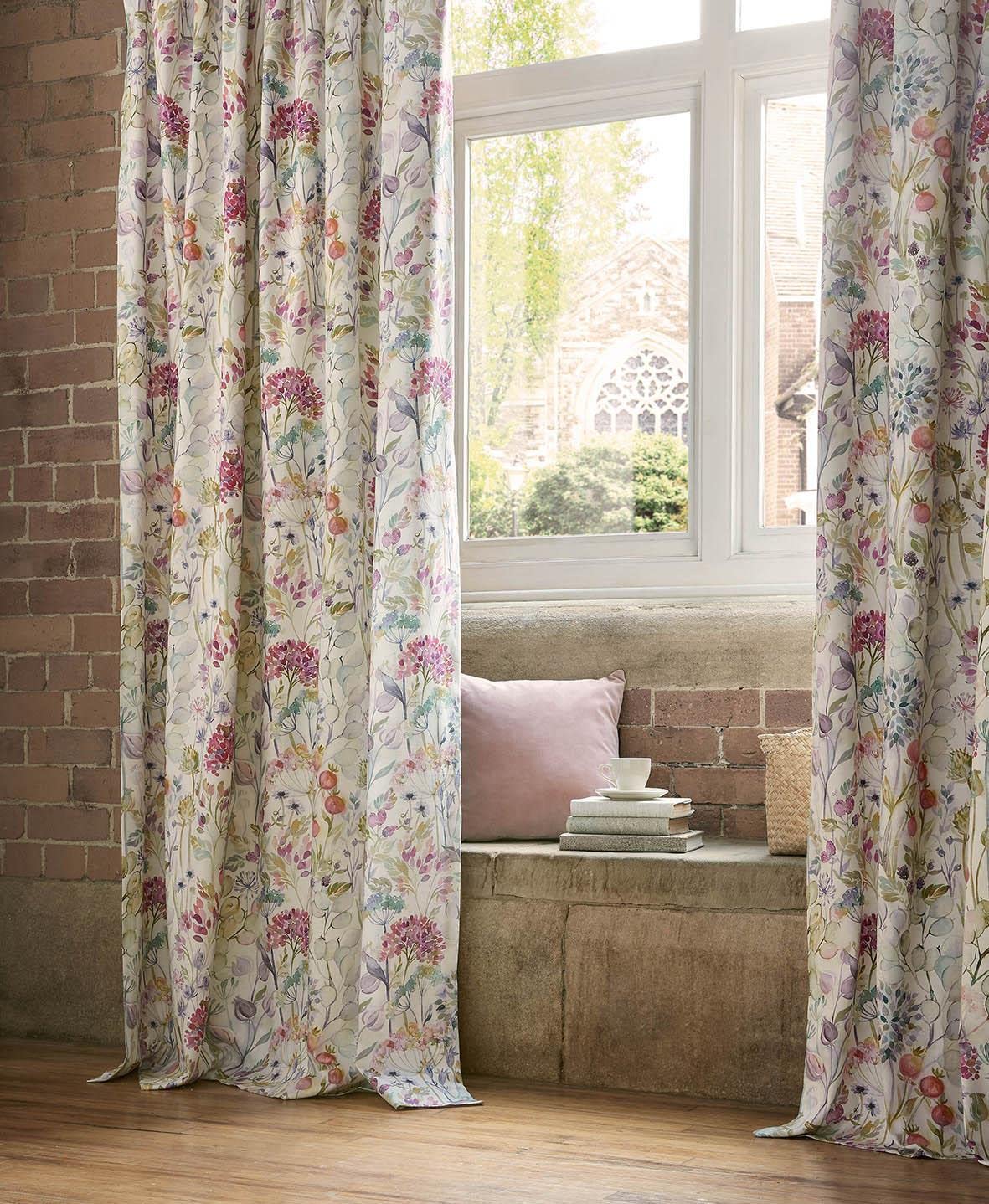 Rideaux hérisson lotus multicolores pour salon cosy Voyage Maison 229x183