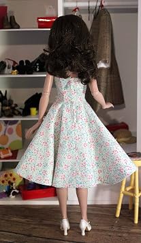 Springtime Doll Clothes Sewing Pattern for 16.5 RTB101 Body Dolls Tonner