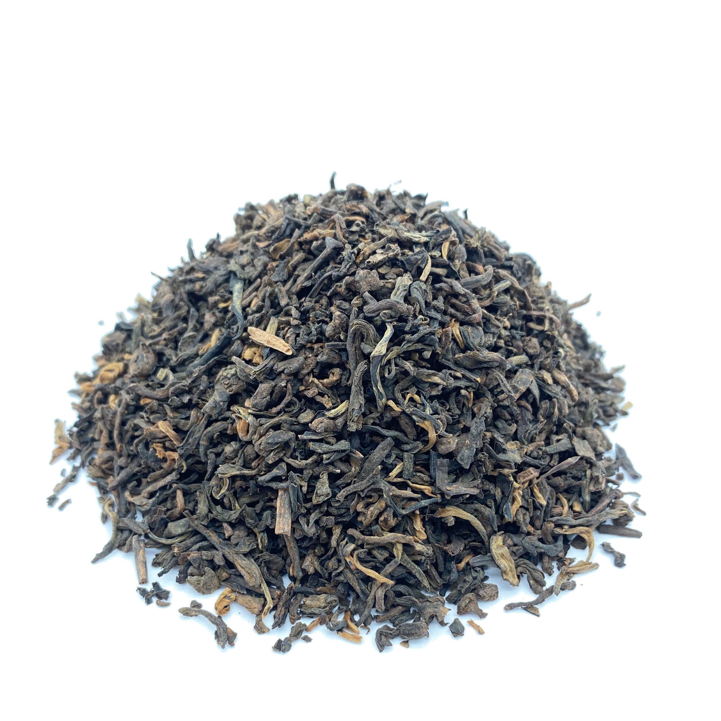 Pu Erh Tee "King of Pu Erh" aus China, kräftig, erdig, rauchig, frisch abgefüllt