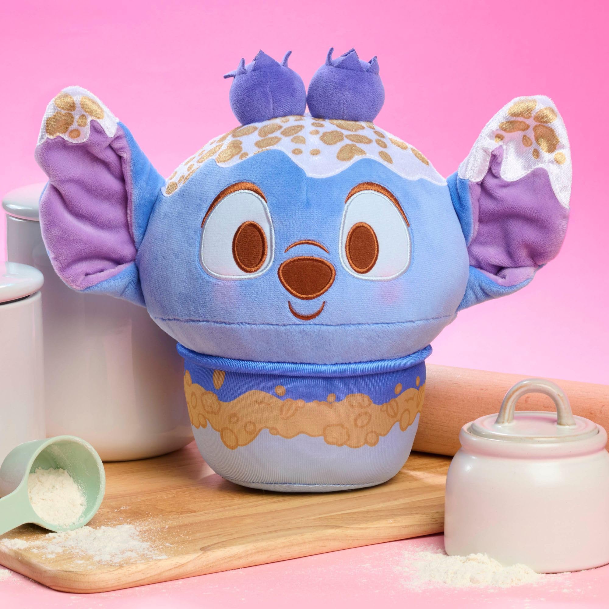 Amazon.com: Disney Munchlings Squeeze-A-Munch Large Scented