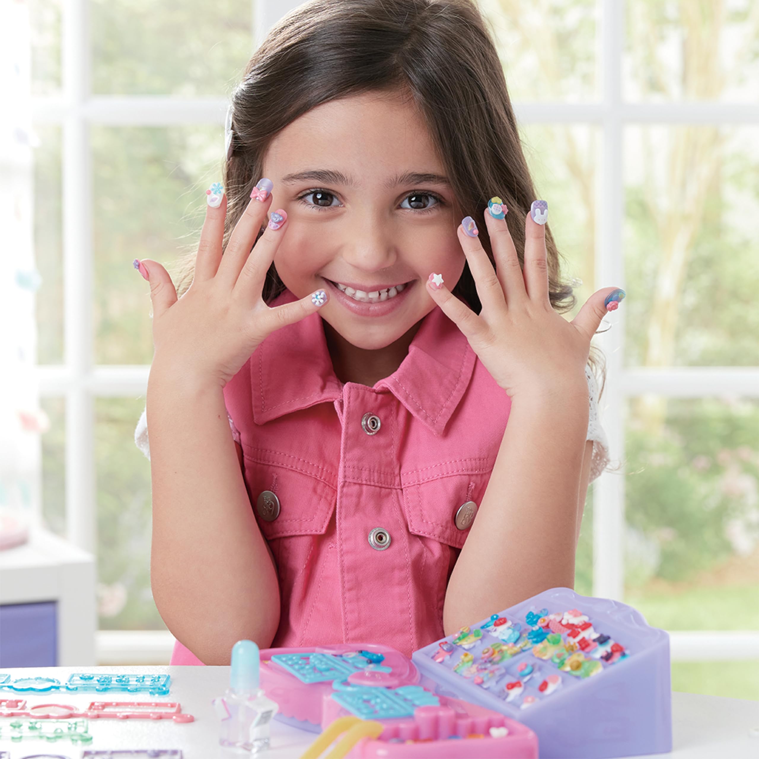 Aquabeads Nail Studio- 35027 Aquabeads Studio paznokci, zestaw startowy