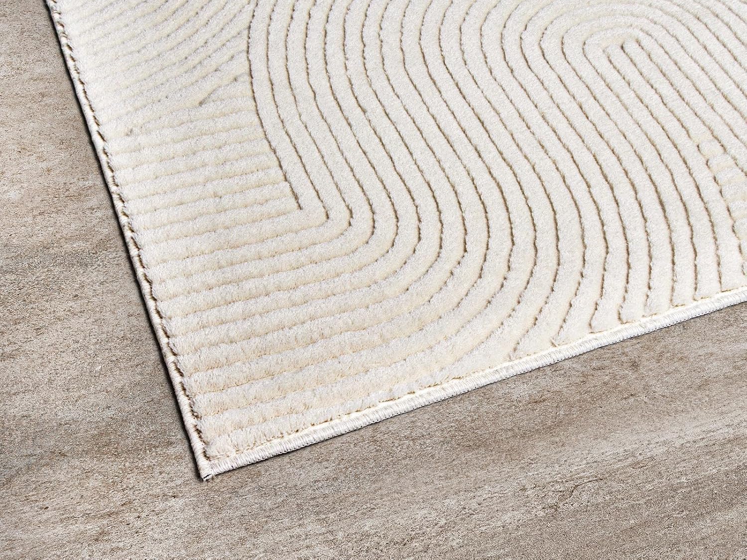 the carpet Rio - Tappeto a pelo corto moderno, morbido e facile da pulire, antiscivolo con aspetto 3D, resistente, per soggiorno e camera da letto, crema, 300 x 400 cm