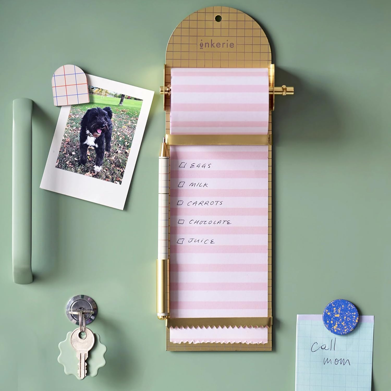 Kikkerland Inkerie Magnetic Note Roll Dispenser - Includes Pen Holder - Perfect for Dorms, Office, Kitchen or Hobby Spaces