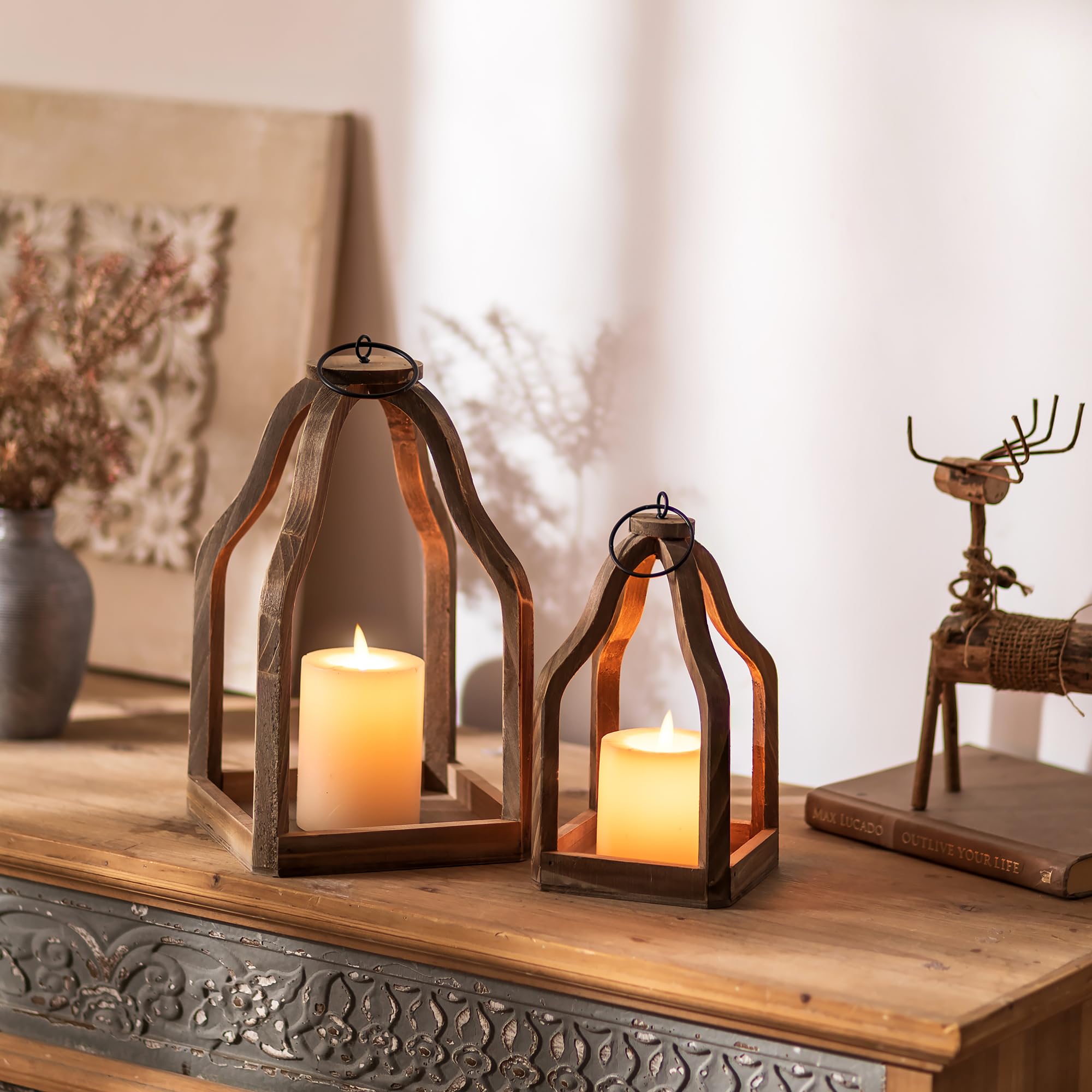 Romadedi Lot de 2 lanternes décoratives en bois rustique pour centre de table de mariage, intérieur ou extérieur, cheminée, décoration d'intérieur, marron