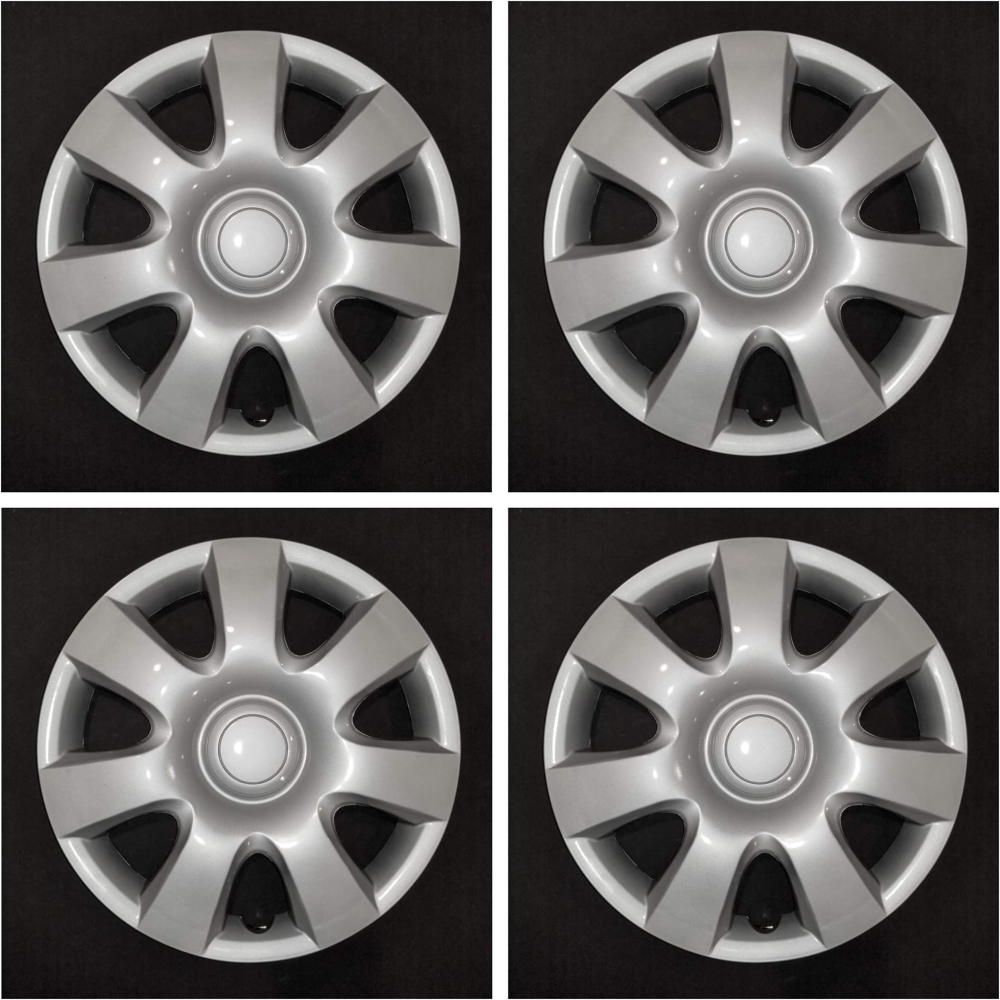 Upgrade Your Auto Set of Four 15' Silver Hubcap Wheel