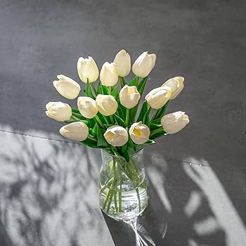 Amazon｜ホワイトチューリップの花瓶付き造花、フェイク