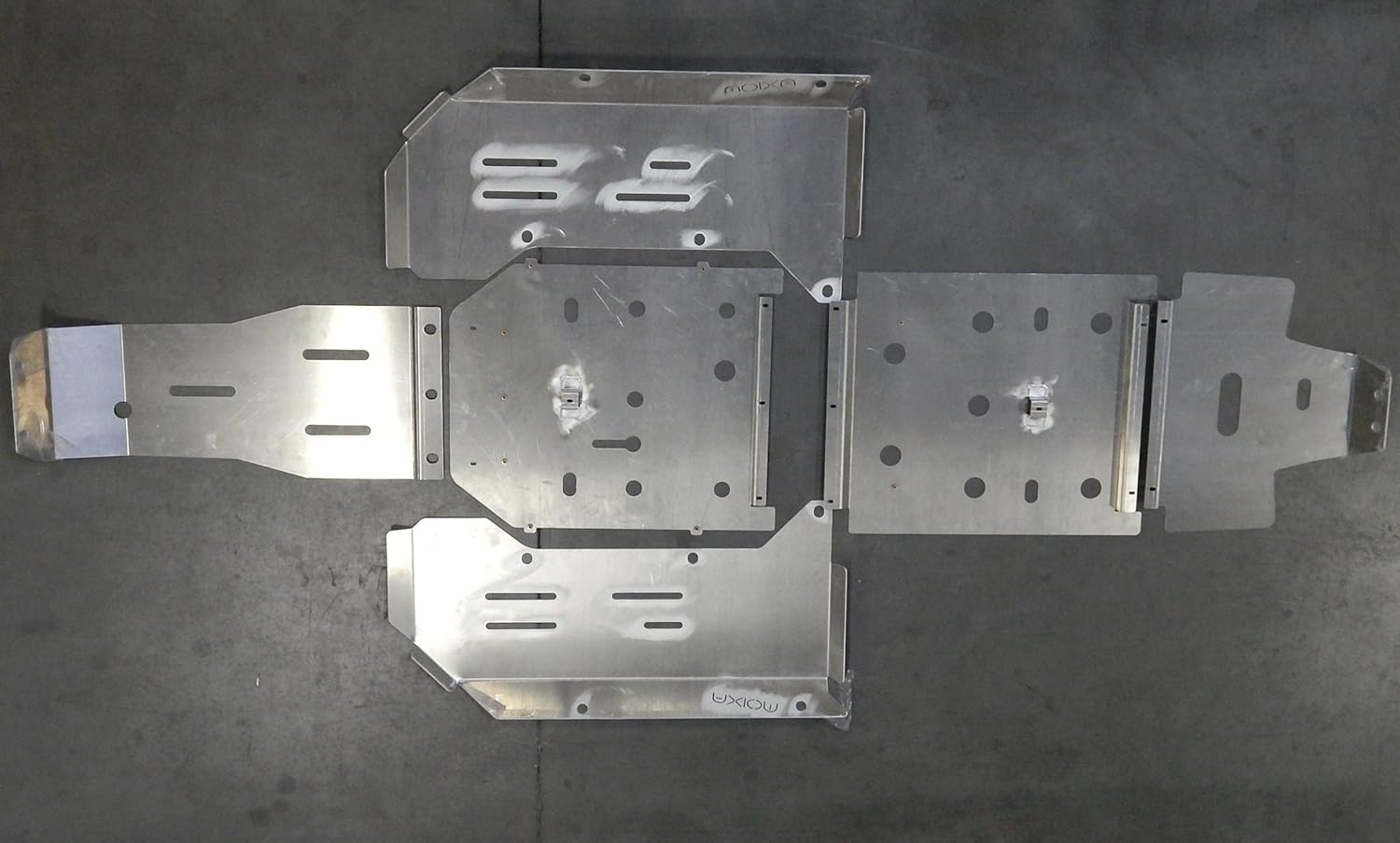 YXZ1000R Skid Plate by AXIOM Side By Side Automotive