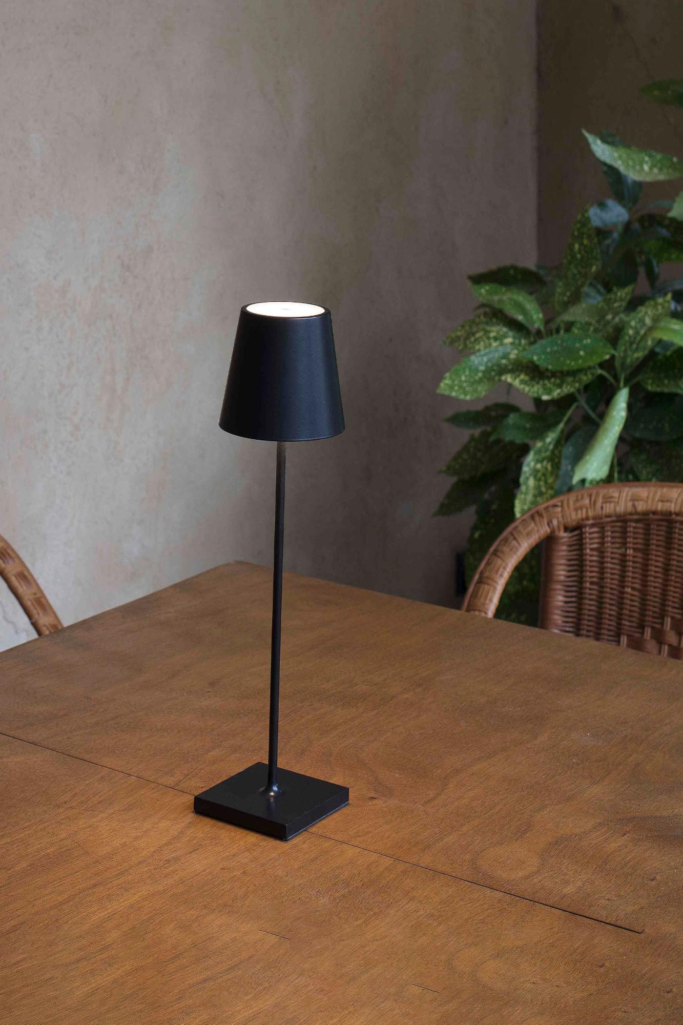 FARO BARCELONA TOC 380 Lampe Portable Noire
