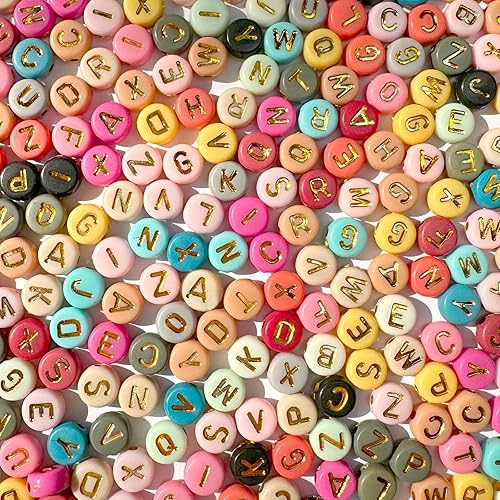 1000 cuentas redondas de letras de 0.16 x 0.27 pulgadas, cuentas acrílicas coloridas del alfabeto con letras doradas de la A a la Z, para hacer
