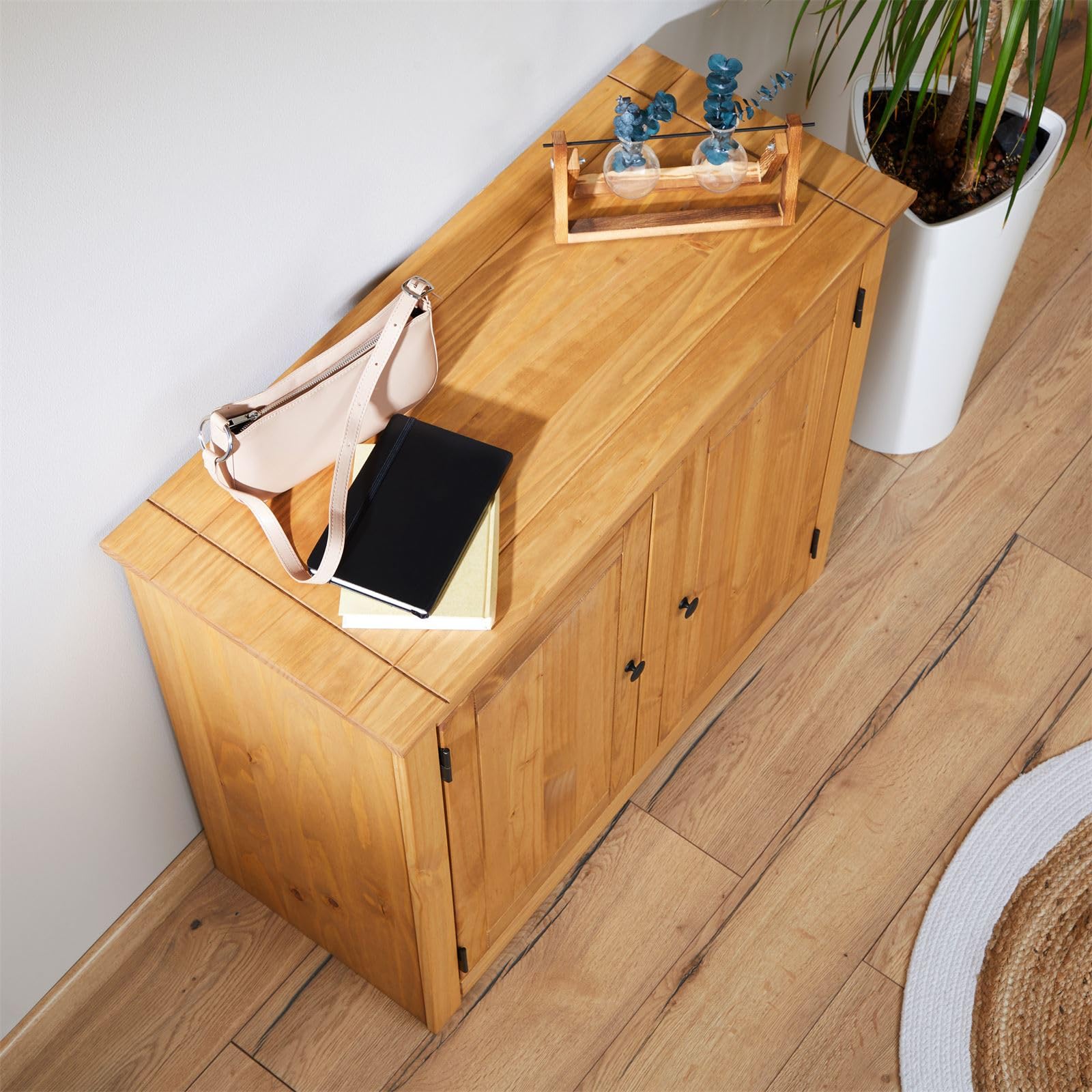 CARO-Möbel Kommode Cancun Zwei Türen aus Kiefer Natur, massives Kiefernholz, Metallgriffe, natürliche Holzmaserung, Flurkommode, Holzschrank, Esszimmermöbel
