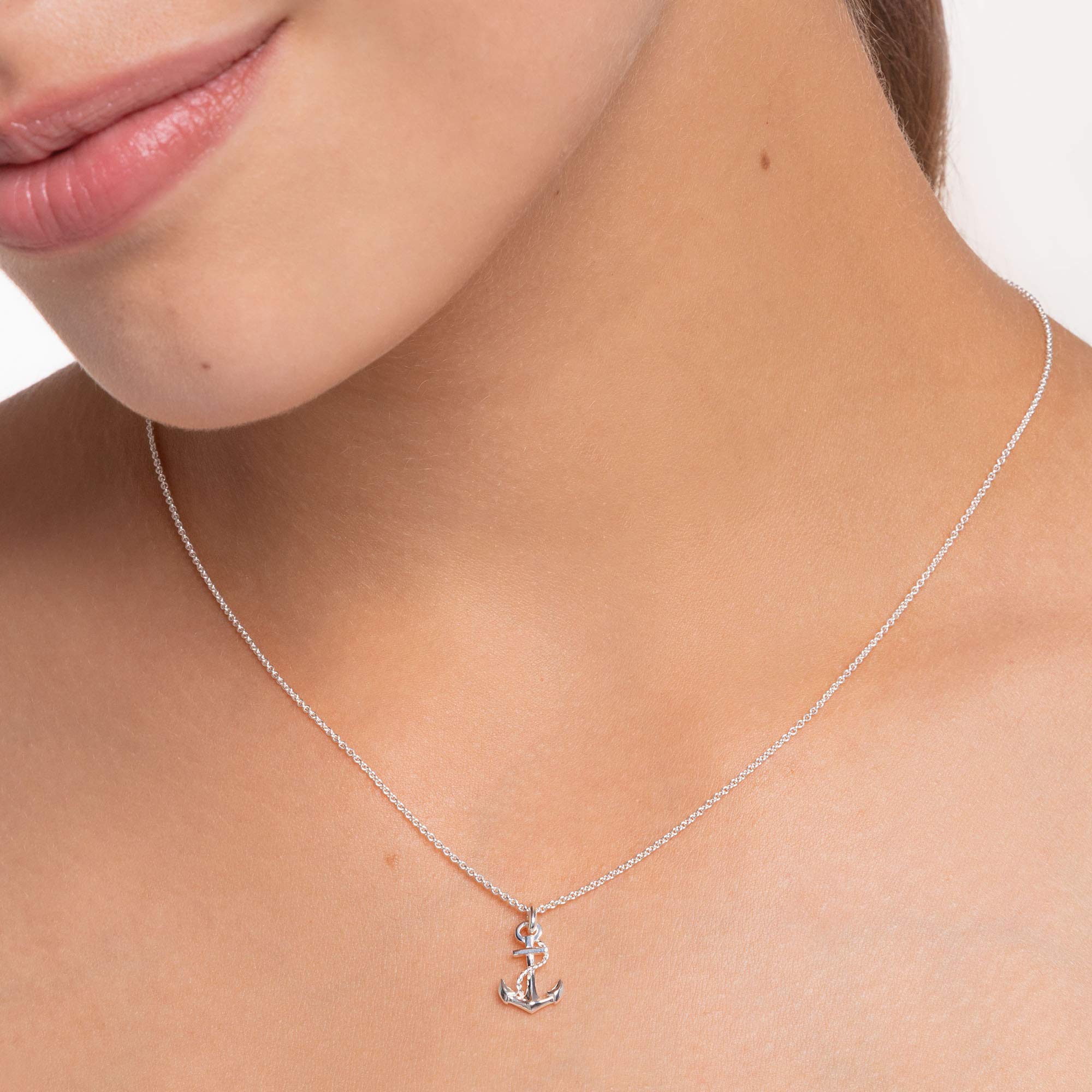 Thomas Sabo Collana da Donna in Argento Sterling 925 con Ciondolo a Forma di ancora, Lunghezza 38-45 cm