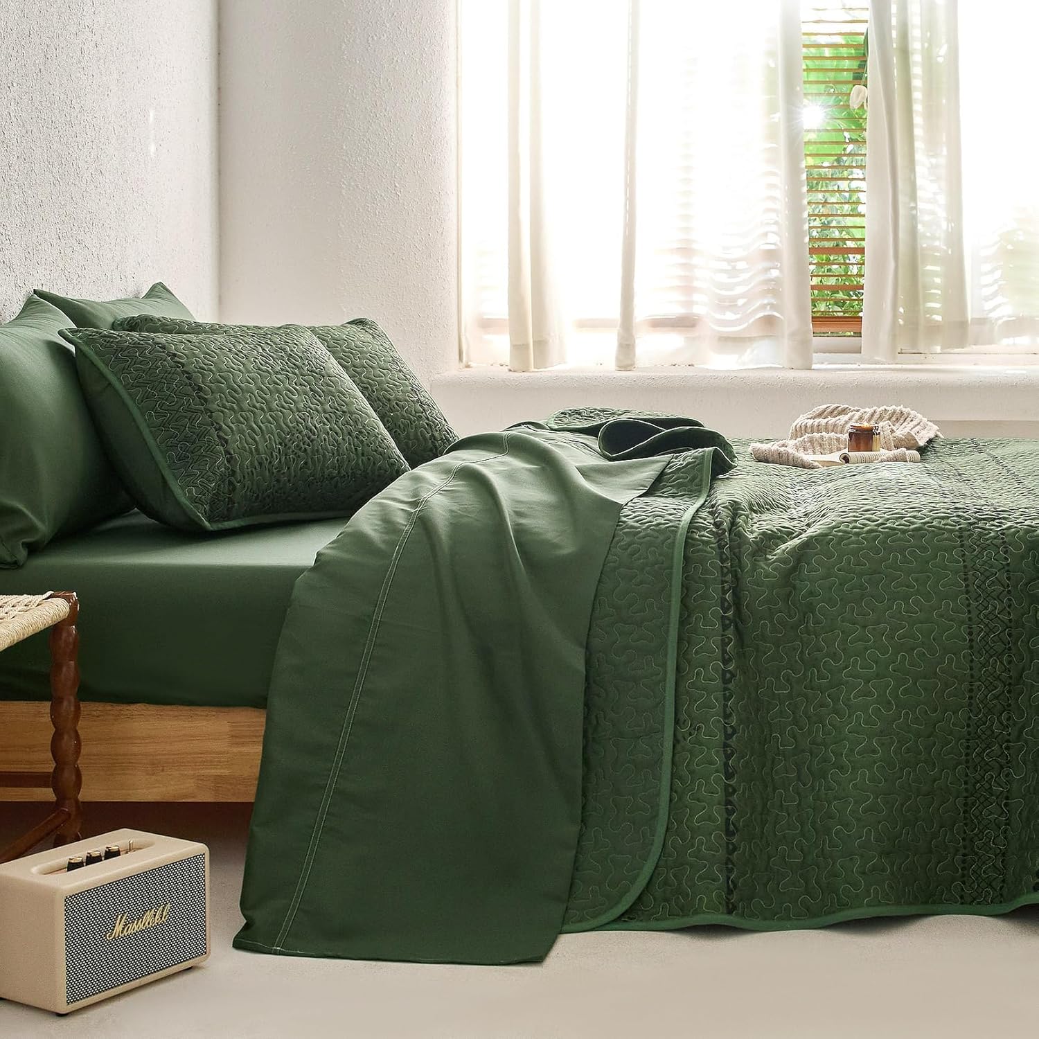 Wake In Cloud - Western Quilt Set, Southwestern Aztec Boho Chic Rustic Farmhouse Pattern, Reversible Lightweight Bedspread Coverlet, 3 Pieces, Dark Olive Green, King Size - Image 4