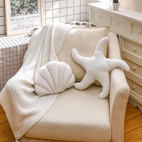 Pairs of Decorative Seashell Throw Pillows Starfish Pillows