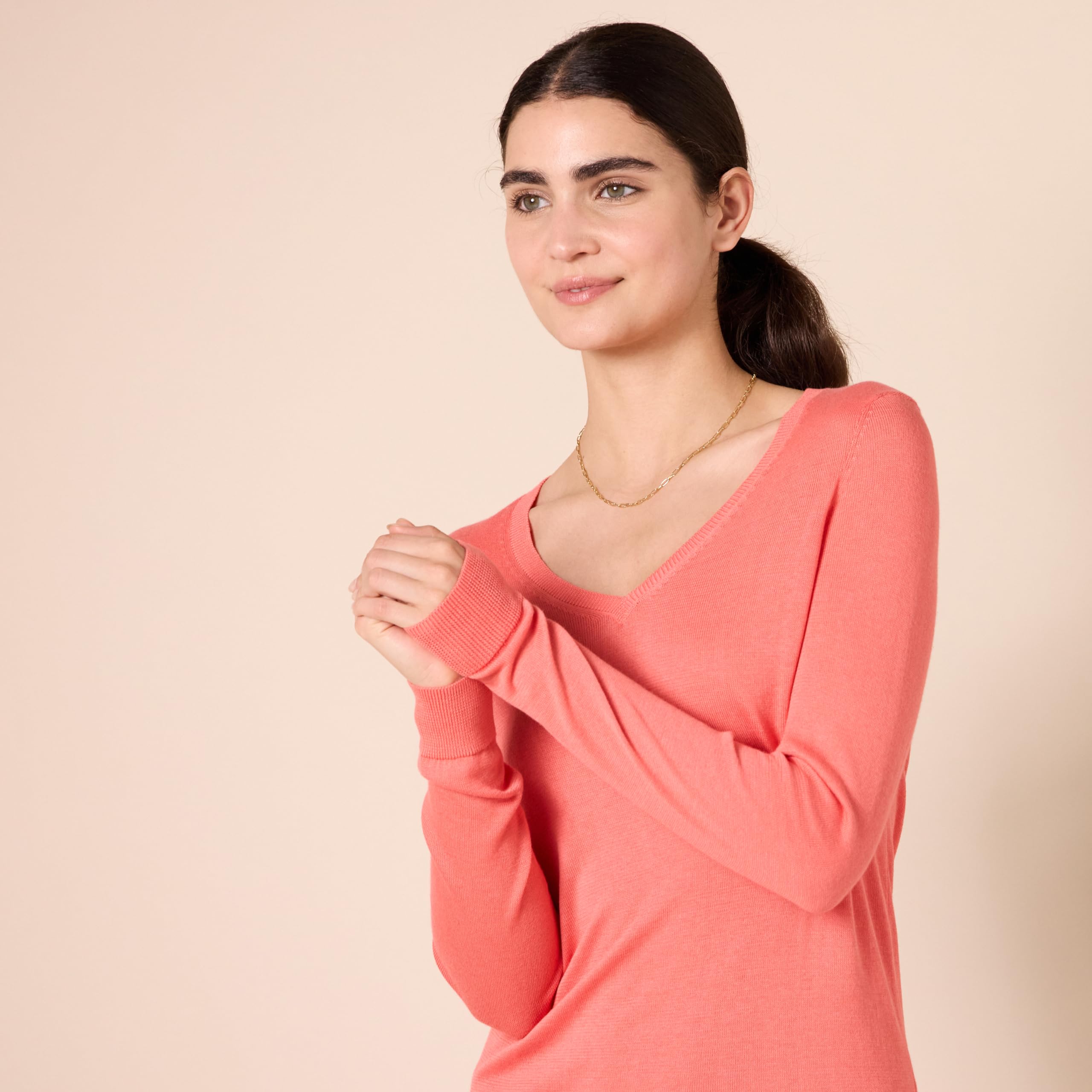 Amazon Essentials Maglione con Scollo A v A Maniche Lunghe Leggera con vestibilità Classica (Taglie Forti Disponibili) Donna