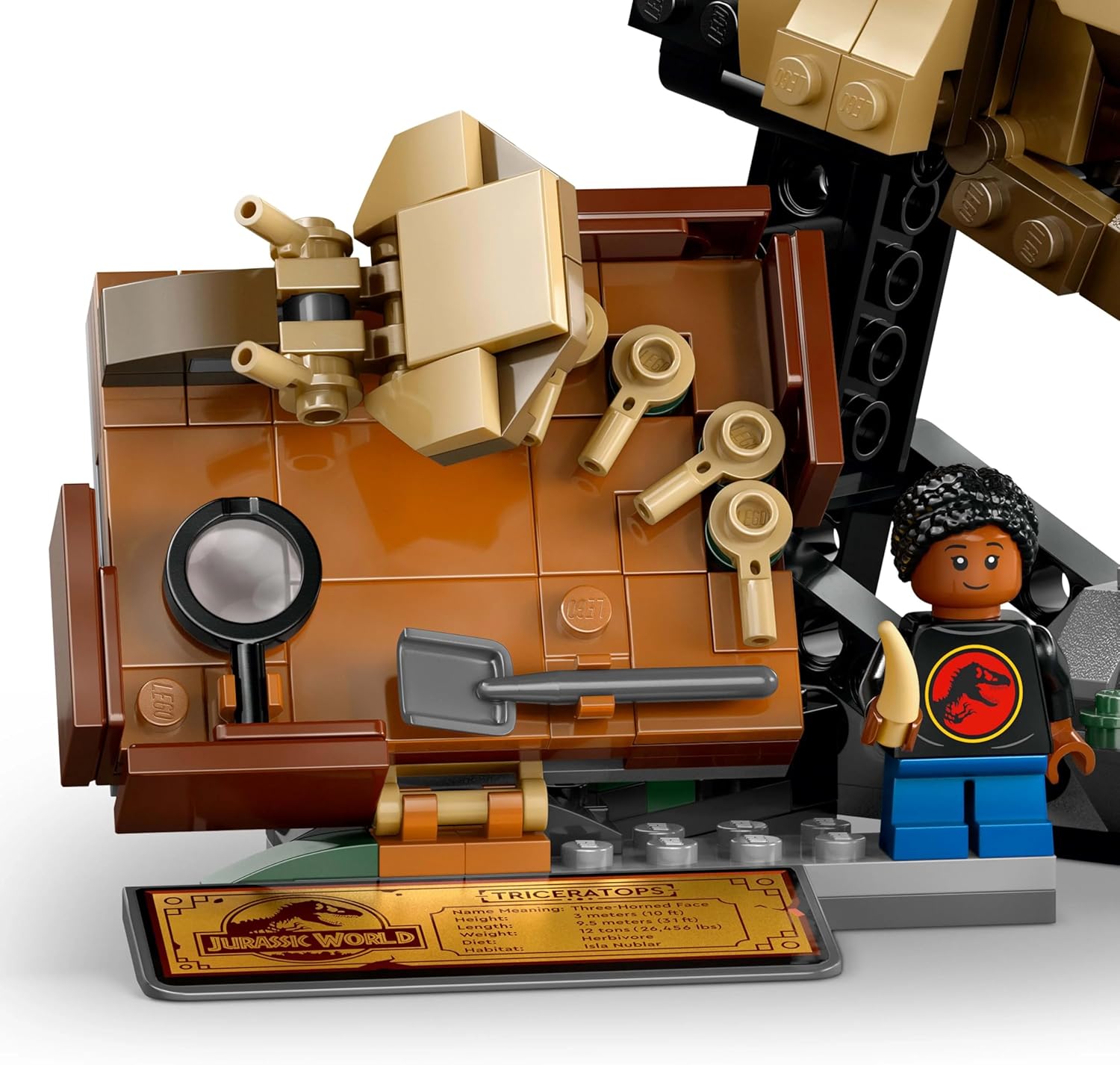 LEGO 76969 Jurassic World Dinosaur Fossil Triceratops Skull Toy Birthday Present Block Boys Girls Children 9 Years Old 10 Years 11 Years Old Elementary School Dinosaur