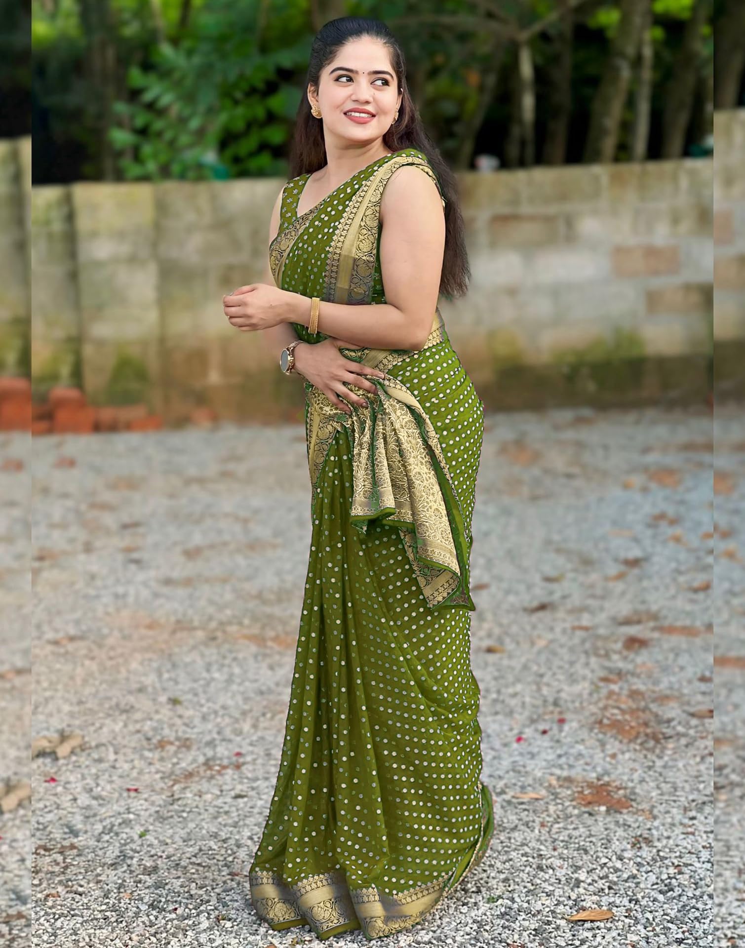 SIRIL Women's Banarasi Soft Silk Saree with Unstitched Blouse Piece (4181S123_Olive Green) - Image 2 thumbnail