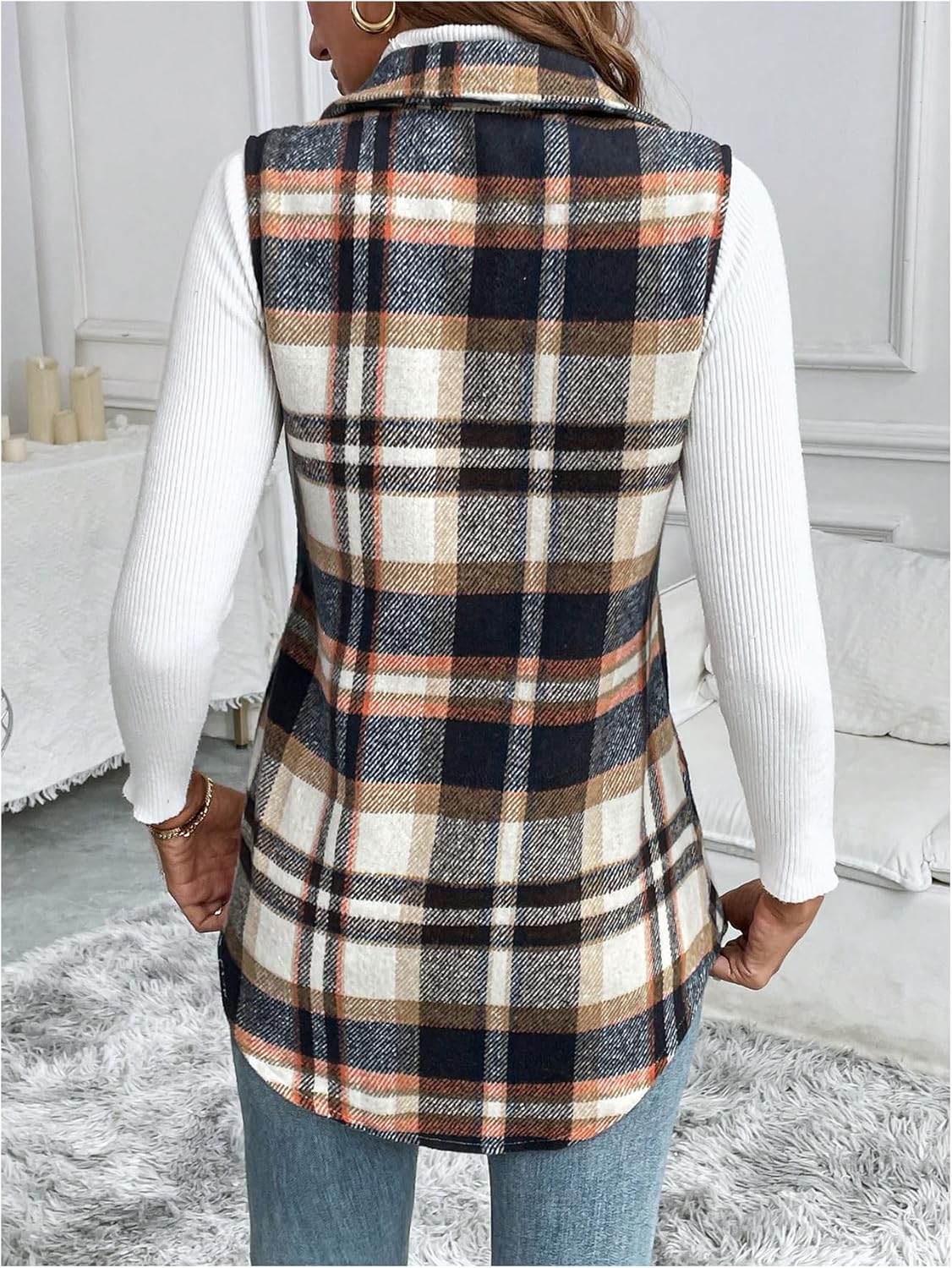 WDIRARA Women's Plaid Vest Button Down Sleeveless Shacket Jacket Collar Outerwear