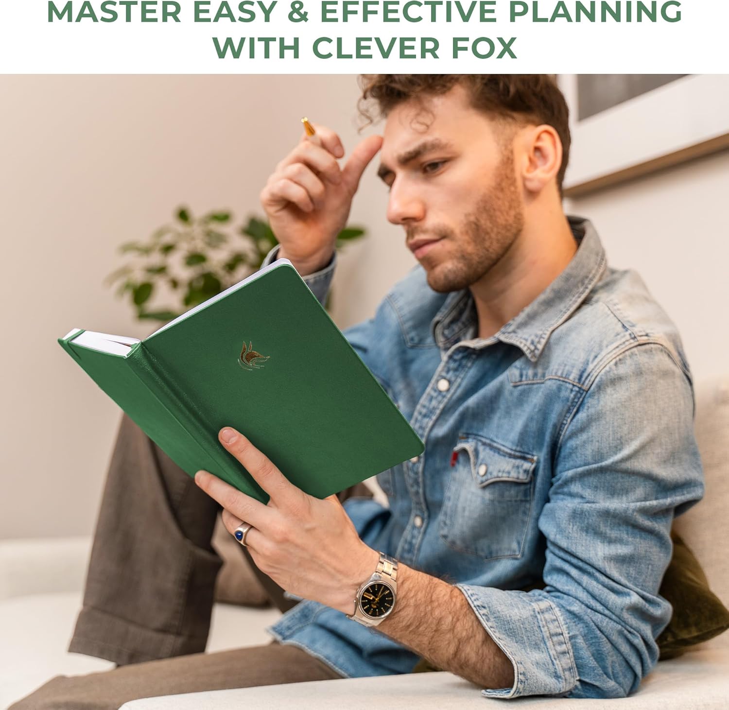 Clever Fox Dated Planner Premium 2026 – Weekly Agenda for Planning & Time Management –Notebook with Habit Tracker & To-do List (Forest Green)