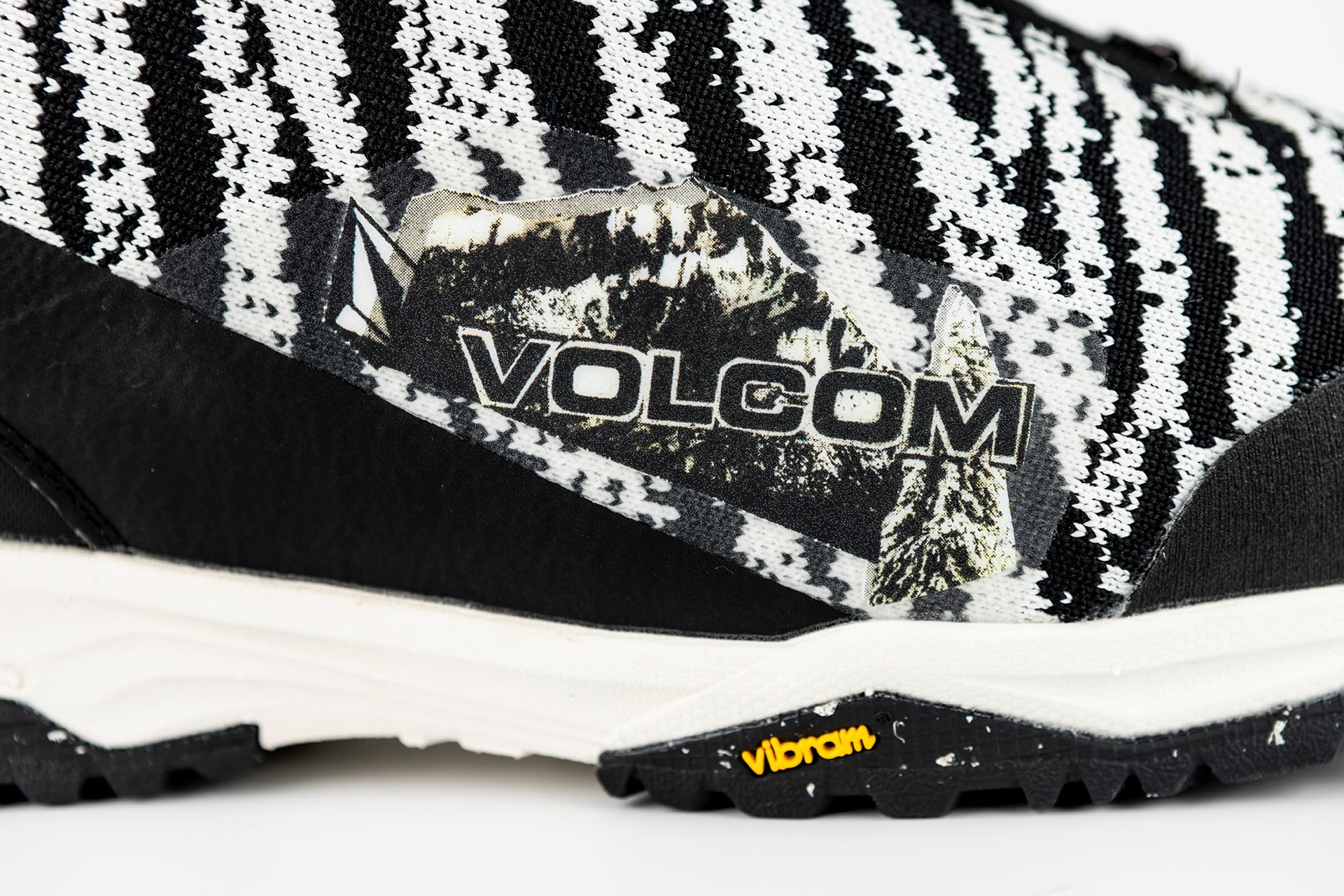 Nitro Skylab TLS Bottes de Snowboard pour Homme All Mountain Freeride Premium Système de laçage Rapide Bottes de Snowboard, X Volcom, MP 28.0 // EU 42 2/3 // US 10