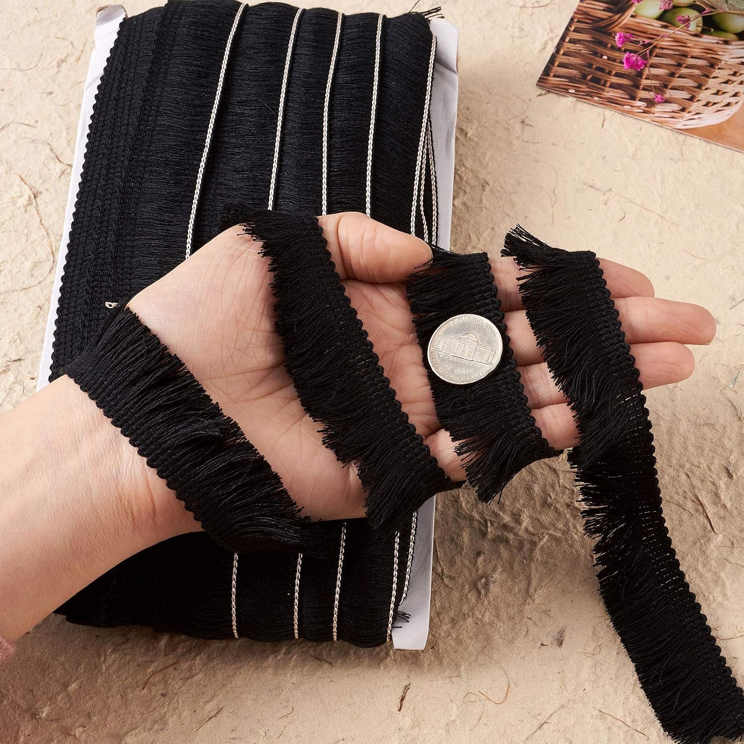 MegaPet Black Polyester Fringe Tassel Lace Trim 1 Inch x 82 Feet Chainette Fringe Fibre Trim for Sewing Quilting DIY Home Decoration Clothing Cushions Pillow Curtain Home Crafts