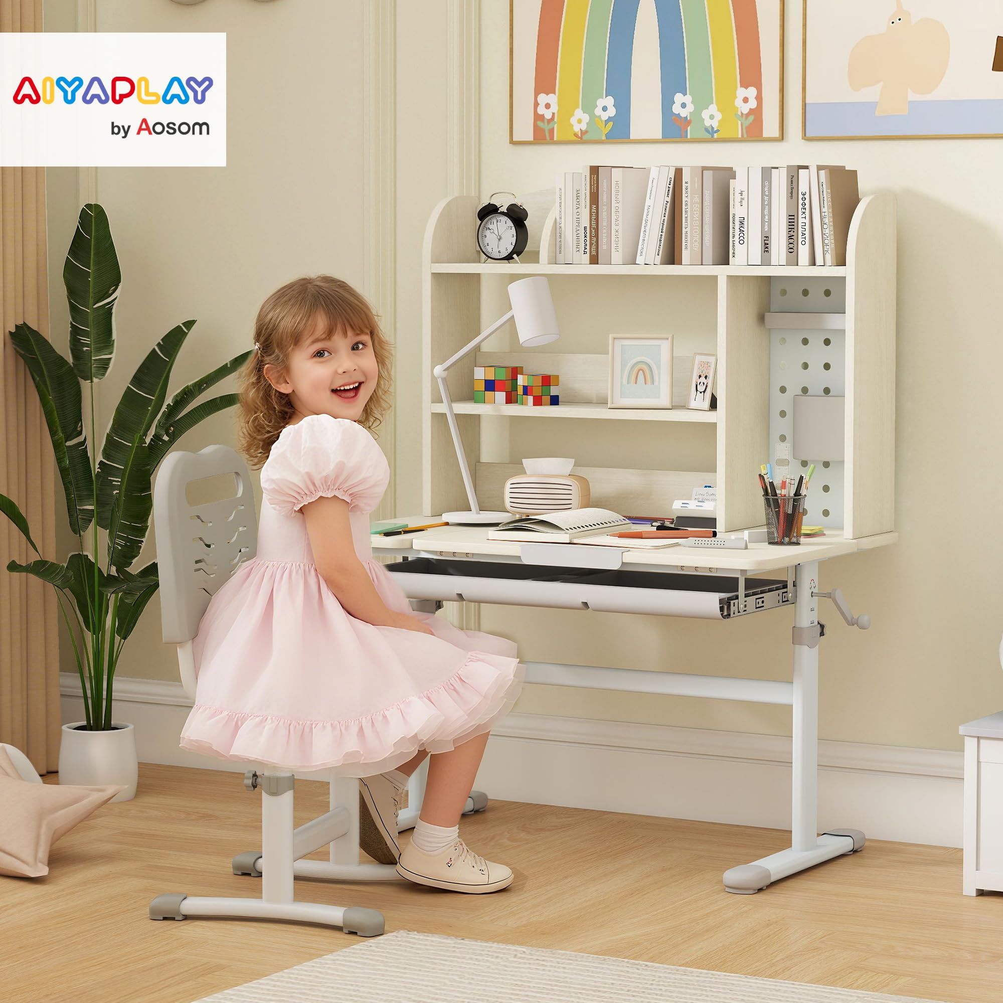 AIYAPLAY Bureau pour Enfants, Table d'étude réglable en Hauteur avec Plateau inclinable, Rangement, Panneau perforé, 3-12 Ans, Naturel