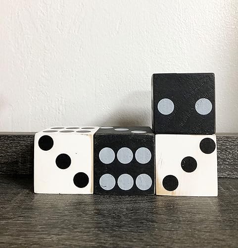 First of a Kind Dados decorativos grandes de madera de mango, juego de 4 dados para mesa, estante y exhibición de pie, juego de cuatro dados