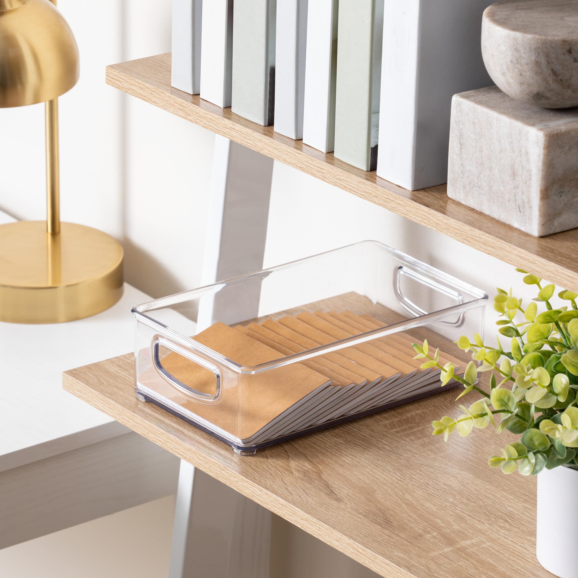 iDesign Set di 4 contenitori impilabili in plastica riciclata con maniglie per cucina, frigorifero, congelatore e dispensa, Varie dimensioni, trasparenti
