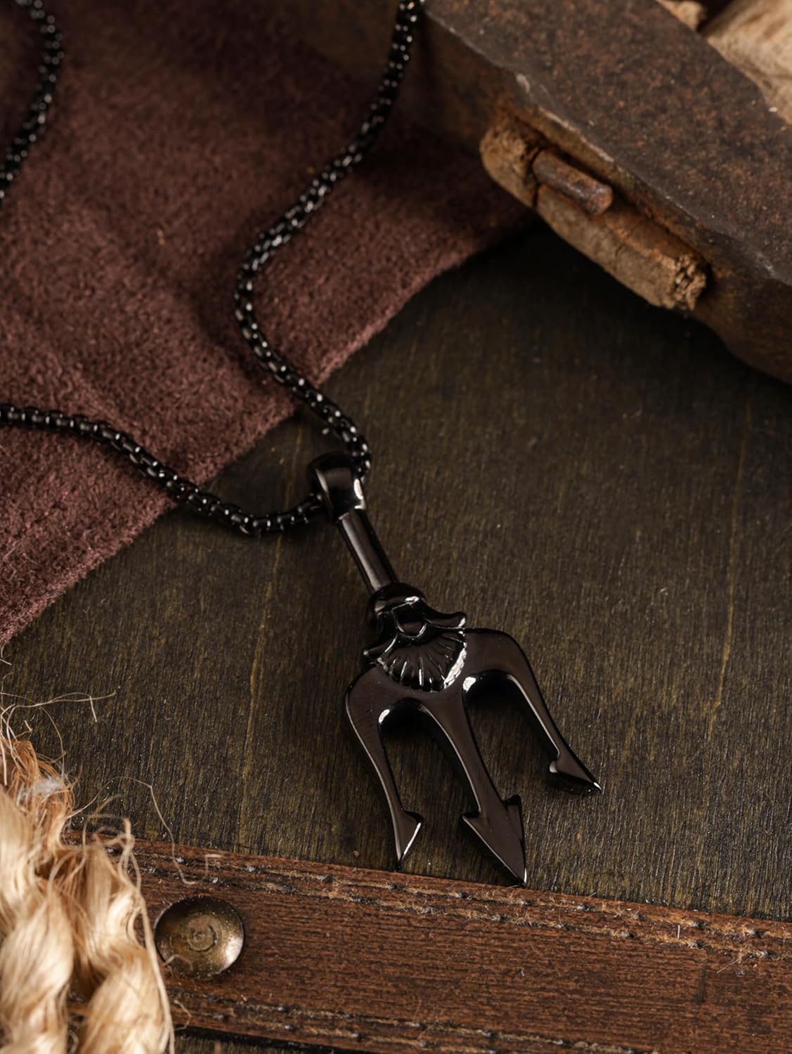 HAQUIL Triden Necklace, Black Plated Stainless Steel Poseidon Triden Pendant, Box Chain, Ocean Jewelry Gift for Men - Image 3