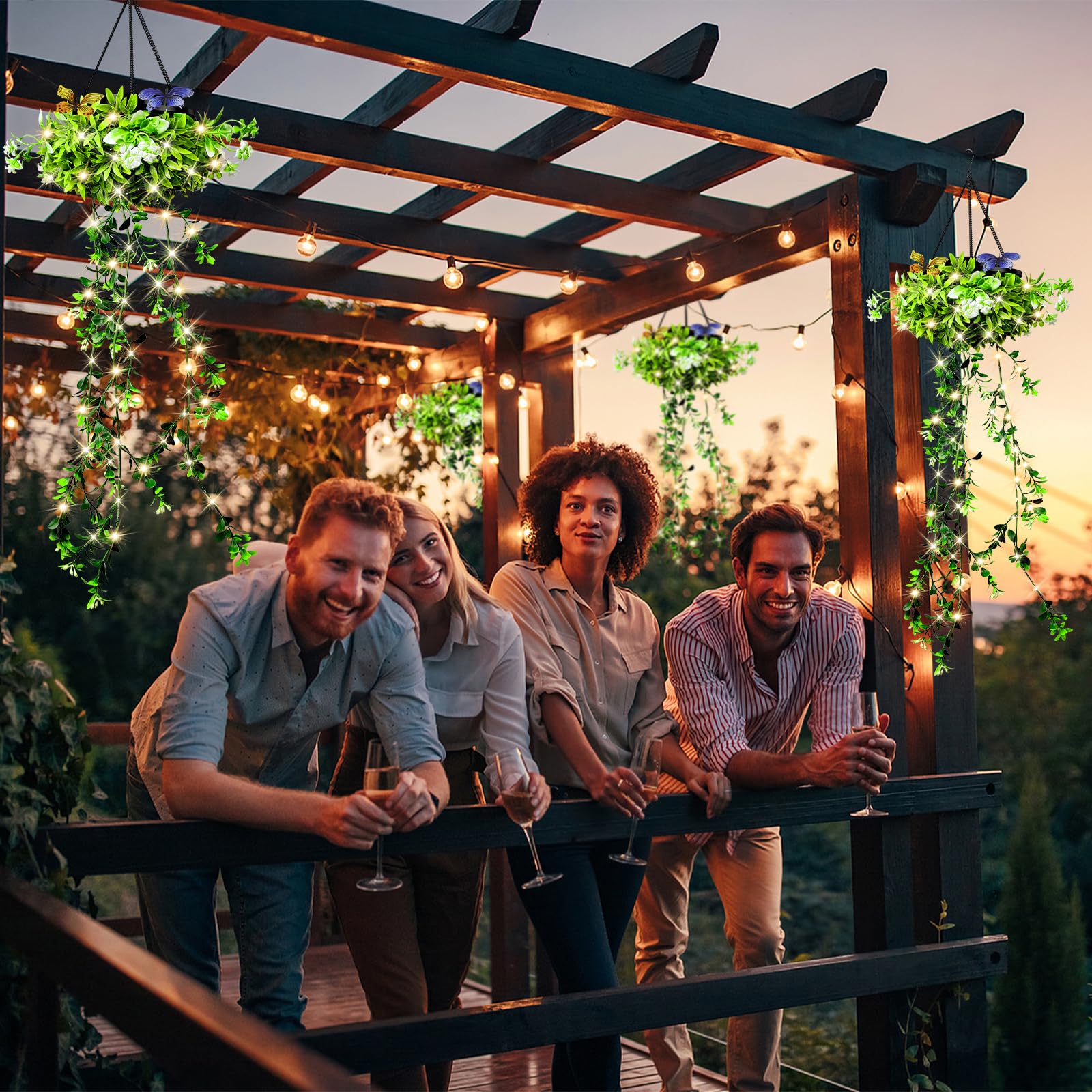 Luce solare da giardino per esterni, confezione da 4, 66 luci LED artificiali, IP65, impermeabile, ideale come regalo di compleanno per donne, mamme e neolaureate.