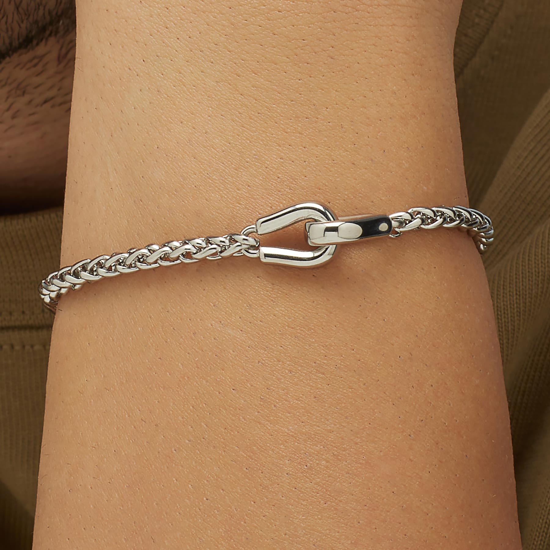 Brosway Knocker Armband für Herren aus 316 L Stahl mit Fischgrätengliedern Größe: 22 cm, BKC26