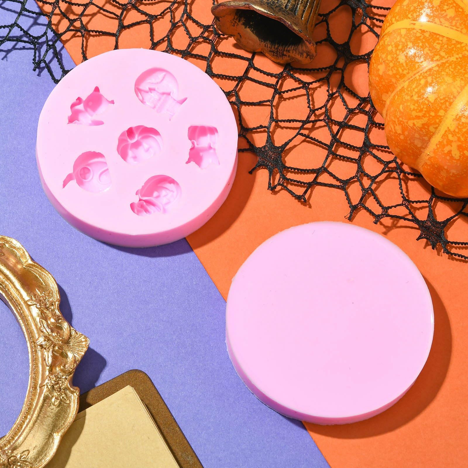 Ipotkitt 2 moldes de silicona con temática de Halloween, 2 estilos, calavera, calabaza, fantasma, moldes para manualidades, resina epoxi, chocolate, caramelo, gelatina, cubitos de hielo, pasteles