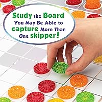 Vista 6 de MindWare Skippity – Jump-and-Capture Board Game for 2 to 4 Players – Twist on Checkers – 100pc – Fun for Kids & Adults, Ages 5+