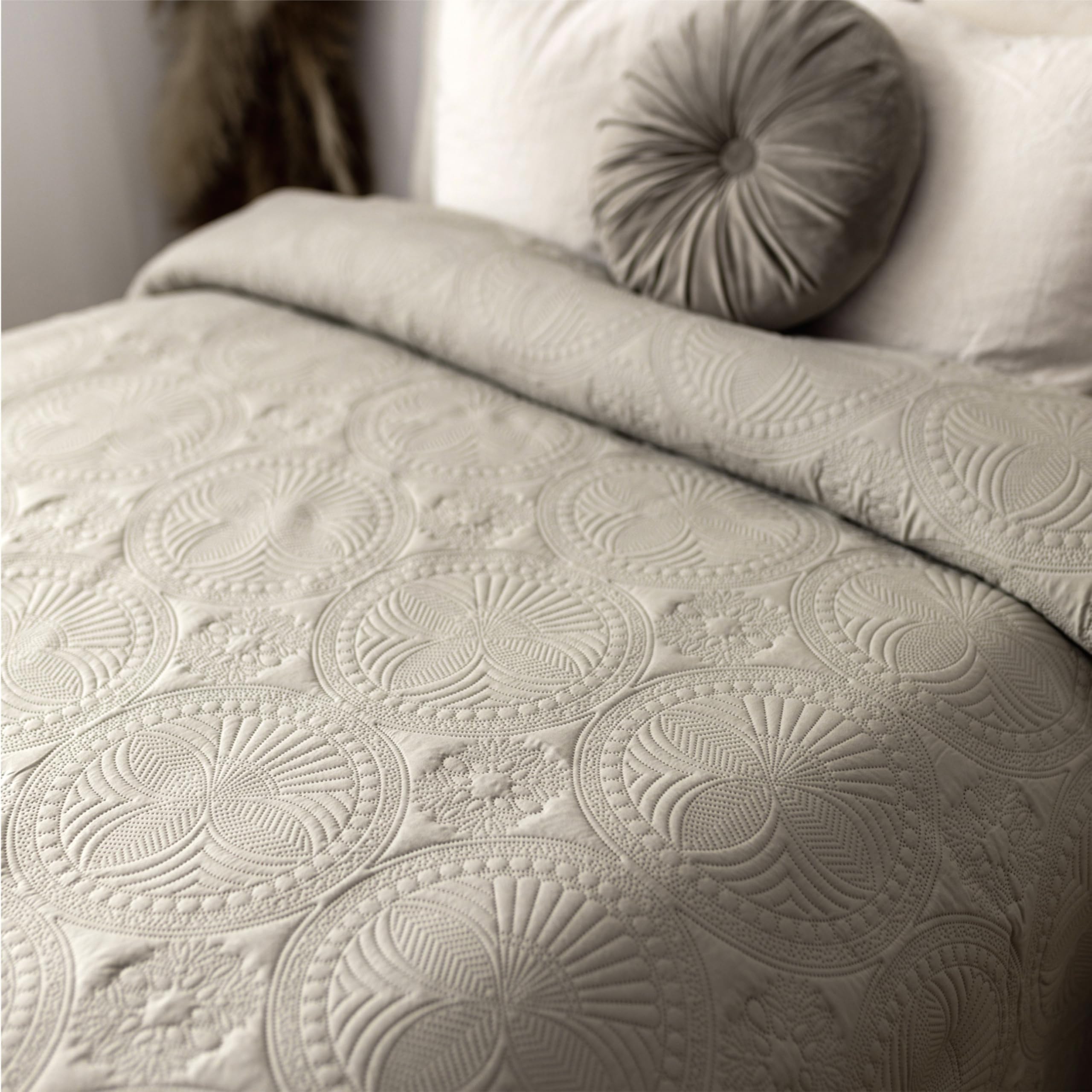 Copriletto 220 x 240 cm, copriletto con mandala, copridivano, trapunta per il giorno, coperta XXL, trapuntata (lino)
